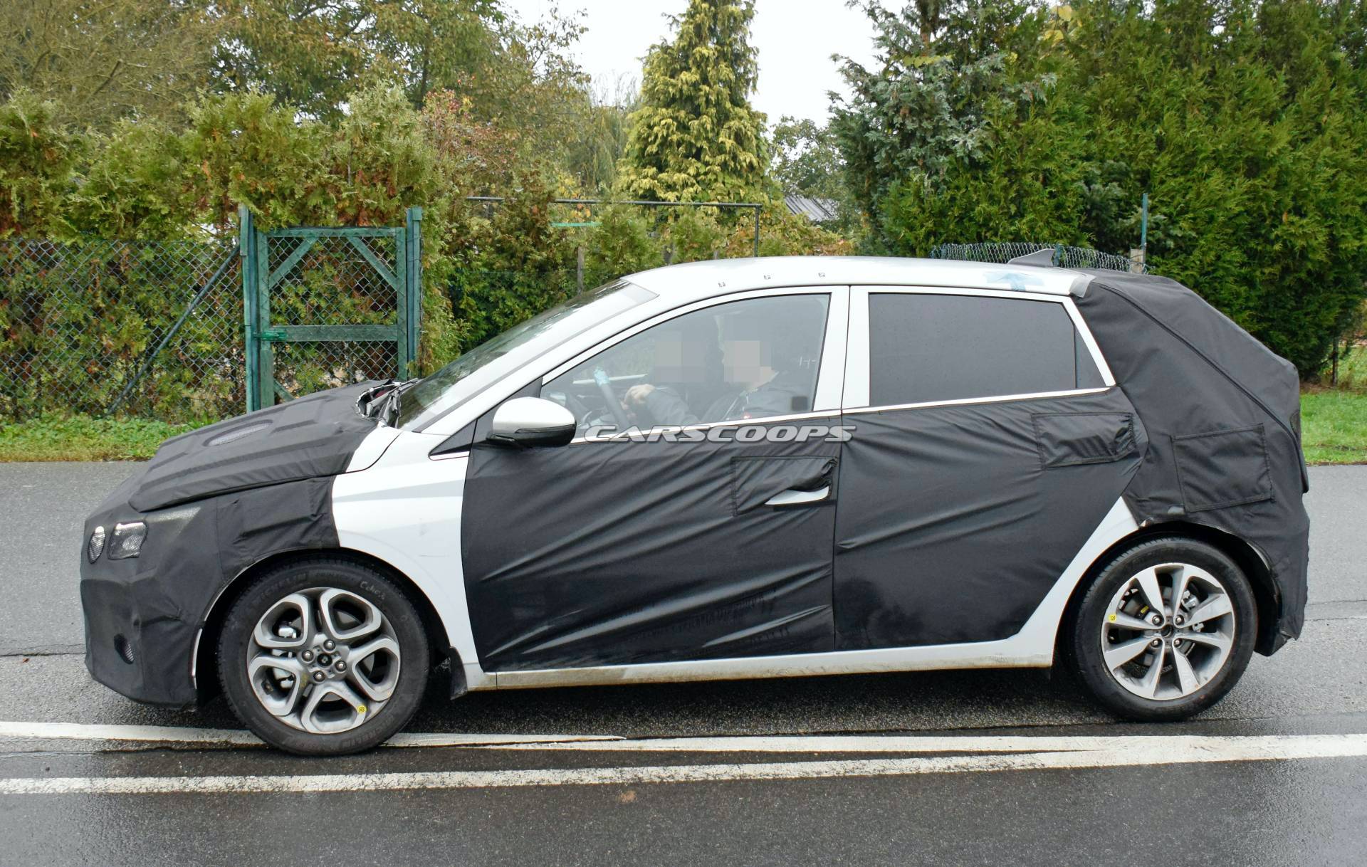 2020 Hyundai i20 Offers First Look Inside, Exterior Remains Camouflaged