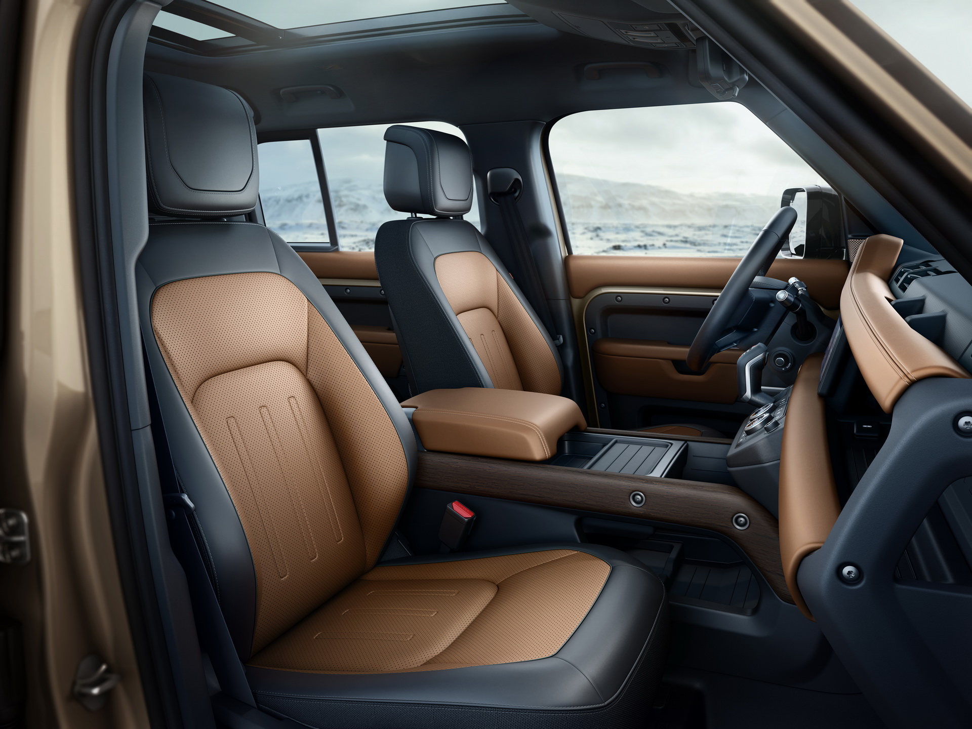 Land Rover’s Short 2020 Defender 90 Sets Foot In America, Start Froms “Around $50k”