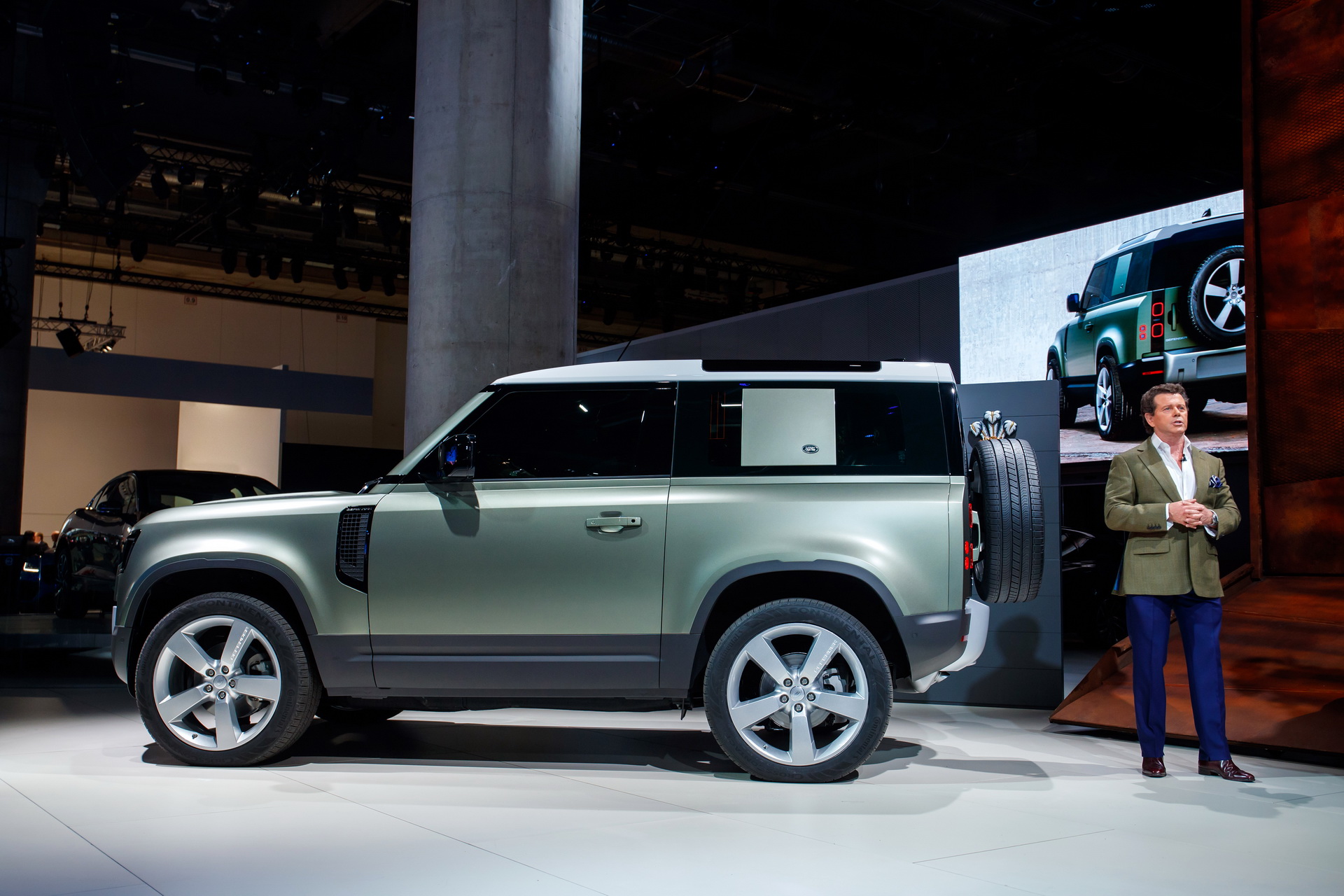 Land Rover’s Short 2020 Defender 90 Sets Foot In America, Start Froms “Around $50k”