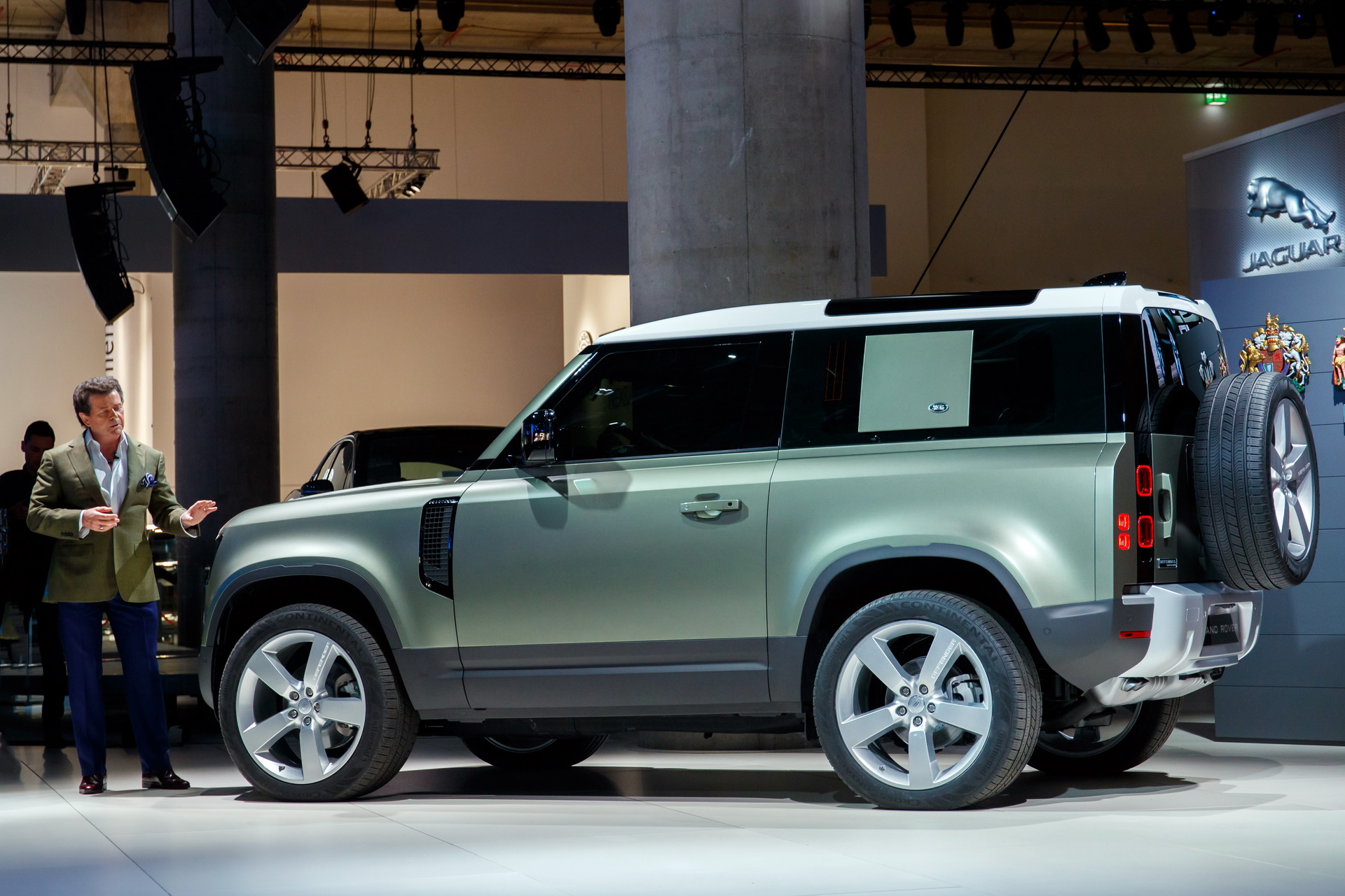 Land Rover’s Short 2020 Defender 90 Sets Foot In America, Start Froms “Around $50k”