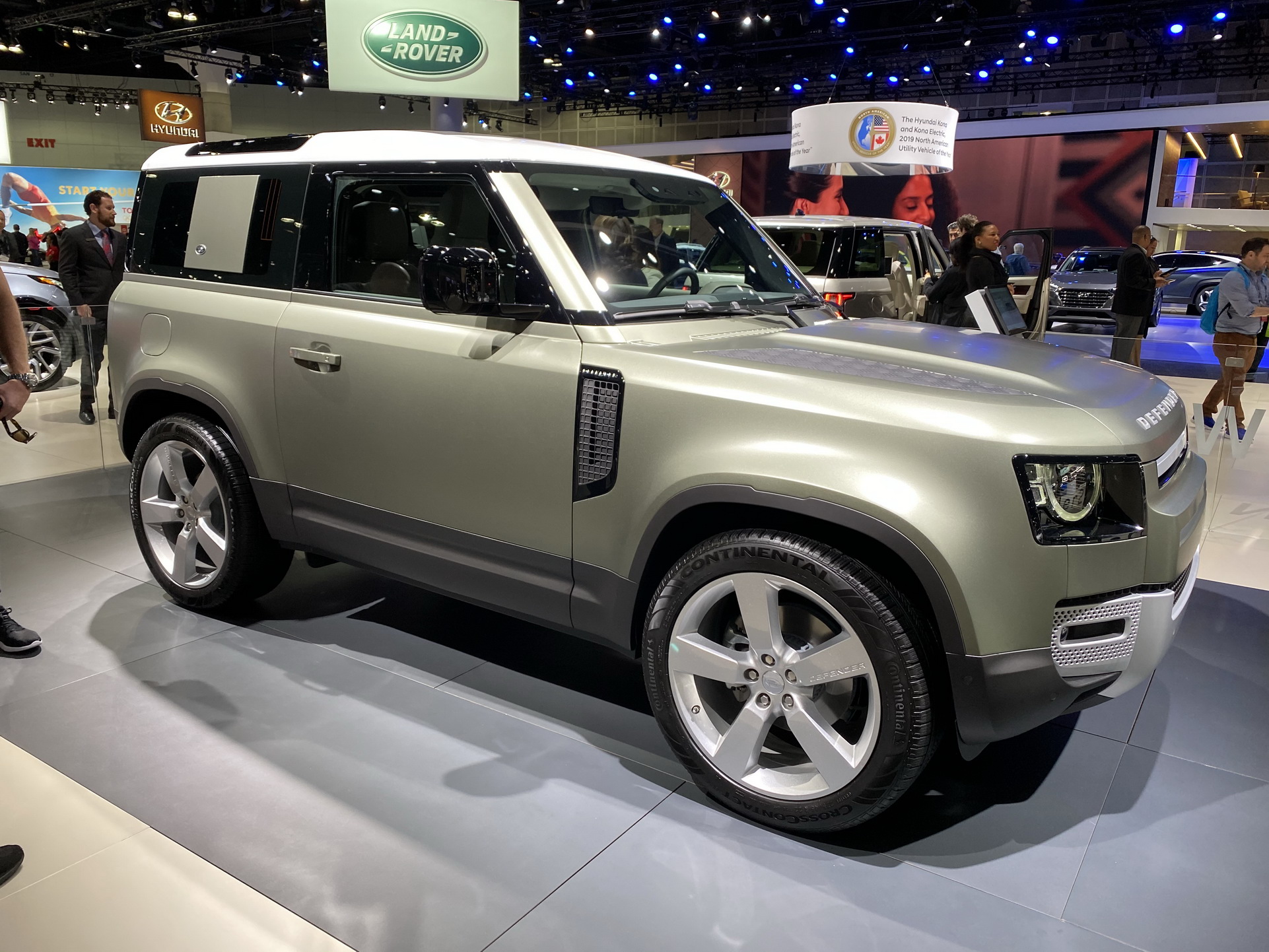 Land Rover’s Short 2020 Defender 90 Sets Foot In America, Start Froms “Around $50k”