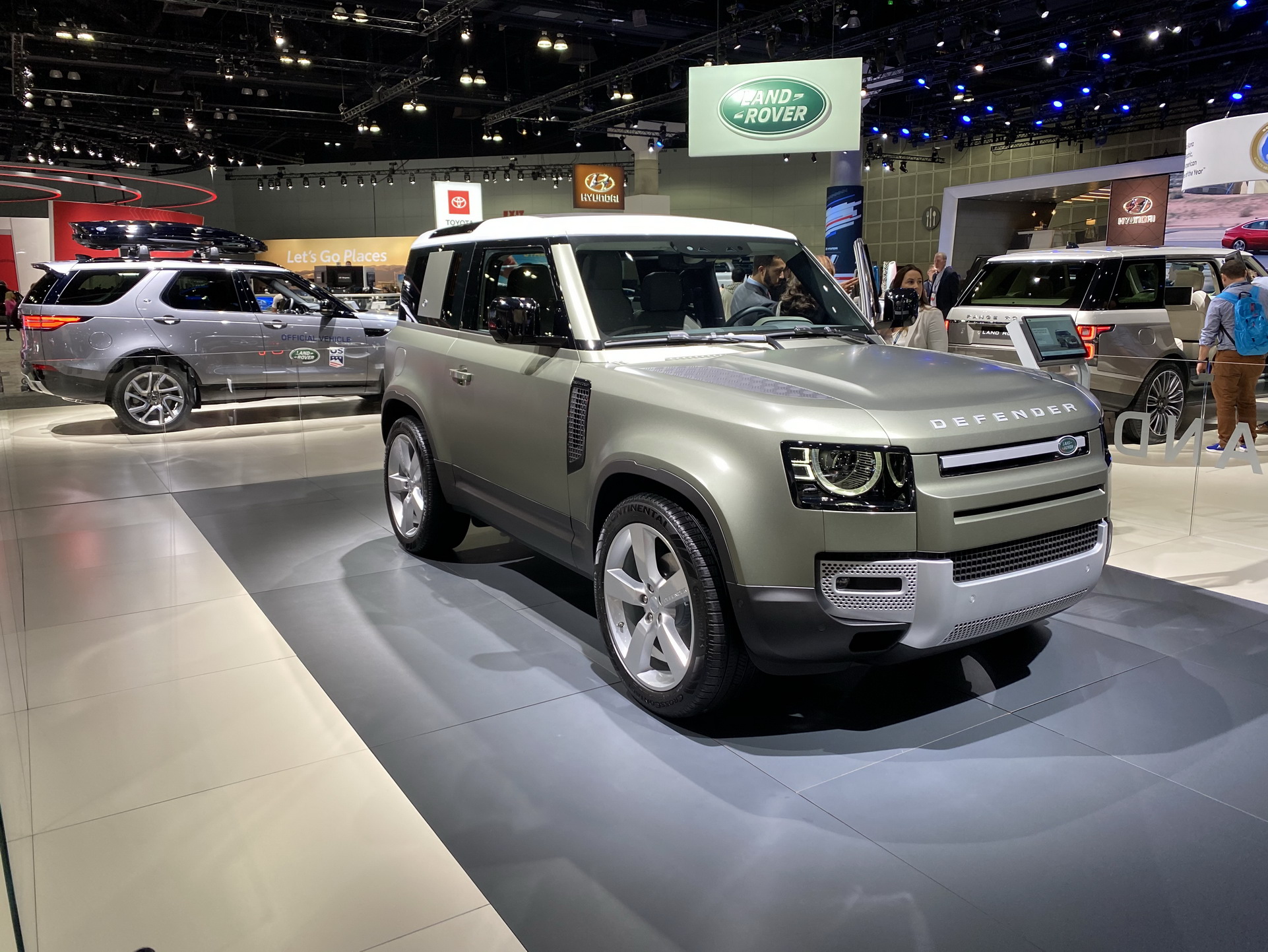 Land Rover’s Short 2020 Defender 90 Sets Foot In America, Start Froms “Around $50k”