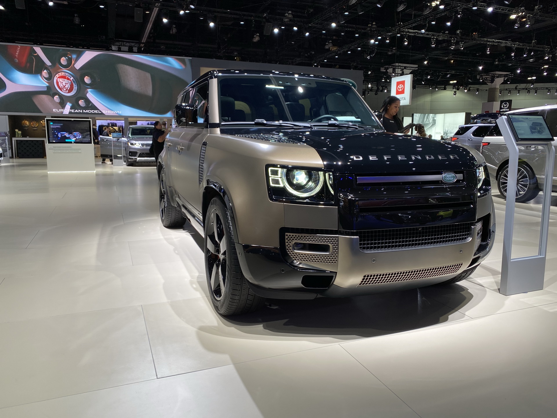 Land Rover’s Short 2020 Defender 90 Sets Foot In America, Start Froms “Around $50k”