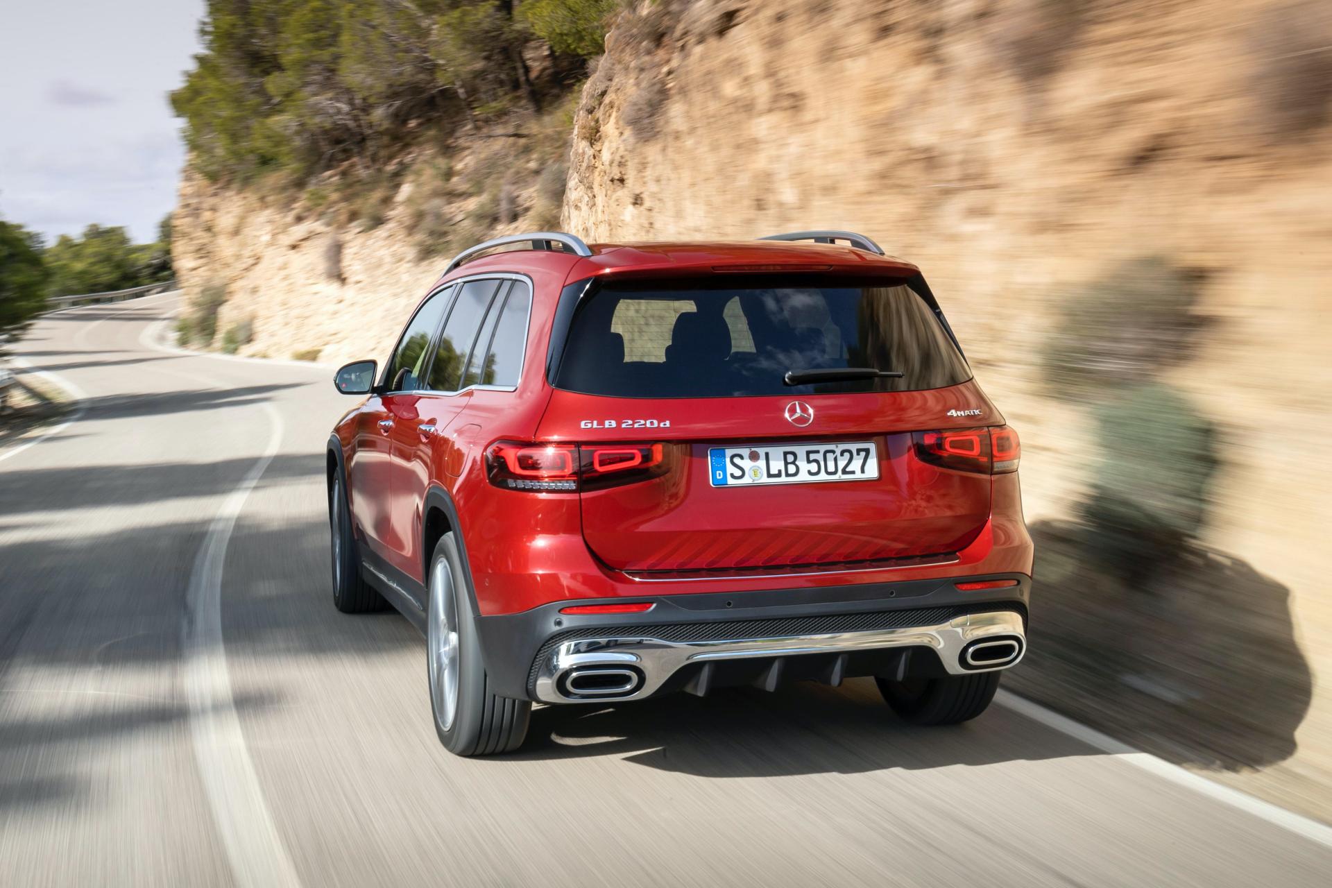 Huge Photo Gallery Will Help You Pick Your Favorite 2020 Mercedes GLB