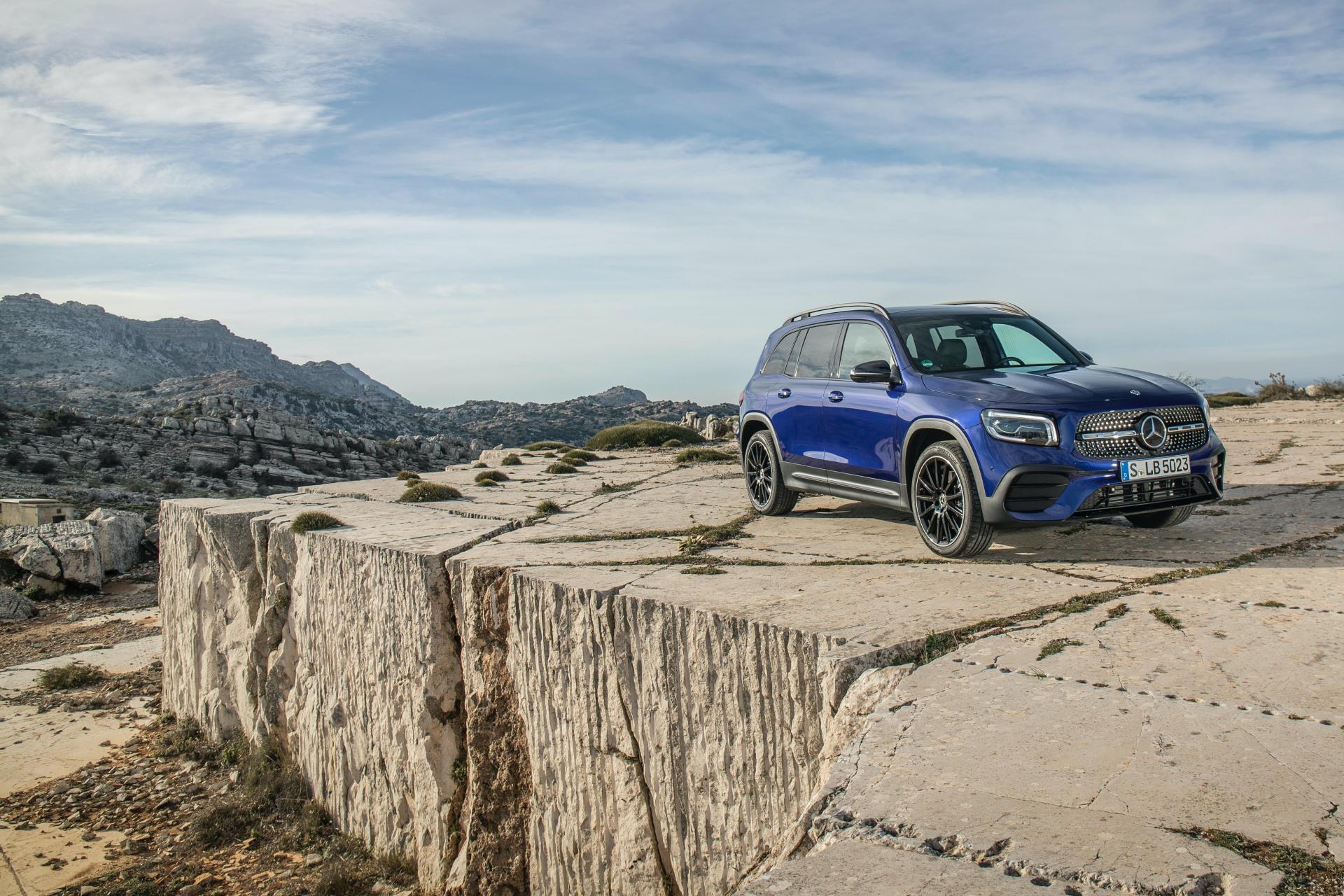 Huge Photo Gallery Will Help You Pick Your Favorite 2020 Mercedes GLB