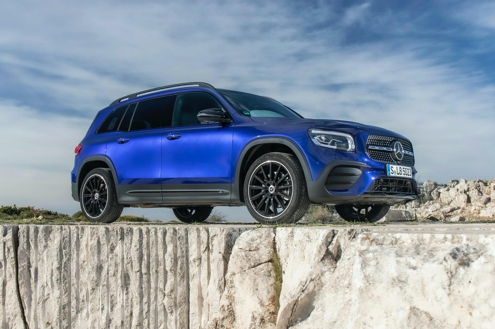 Huge Photo Gallery Will Help You Pick Your Favorite 2020 Mercedes GLB