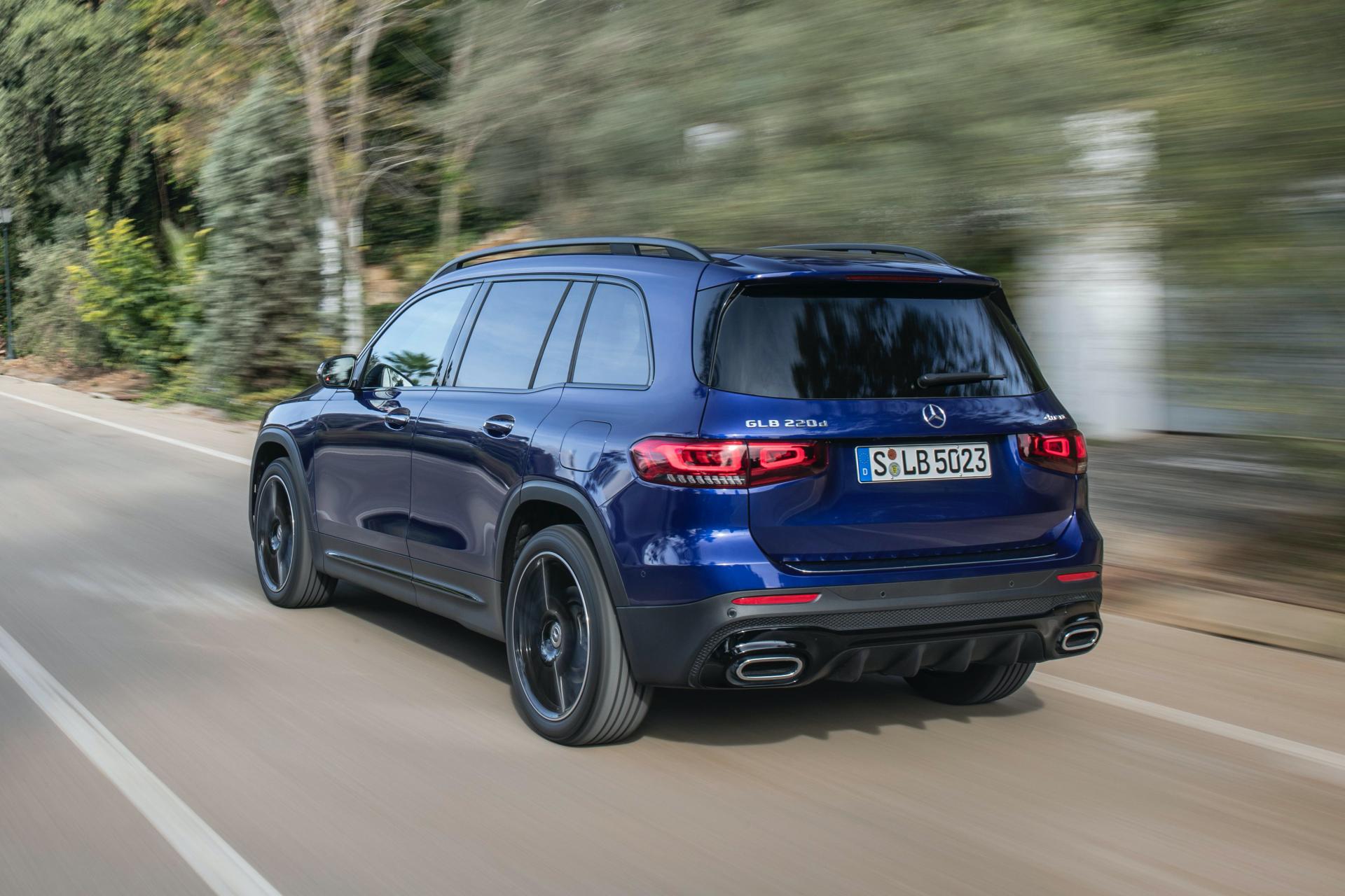 Huge Photo Gallery Will Help You Pick Your Favorite 2020 Mercedes GLB