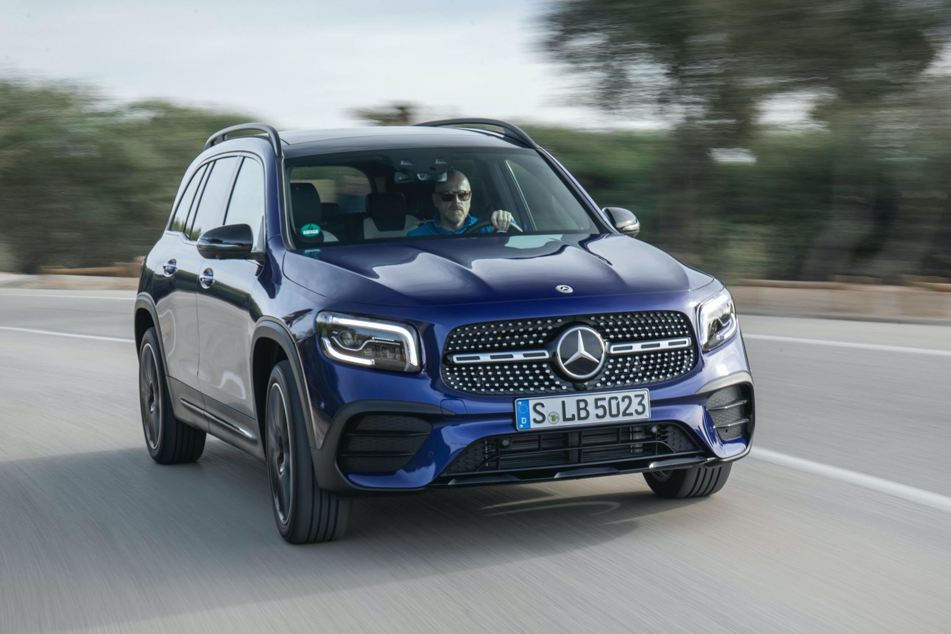 Huge Photo Gallery Will Help You Pick Your Favorite 2020 Mercedes GLB