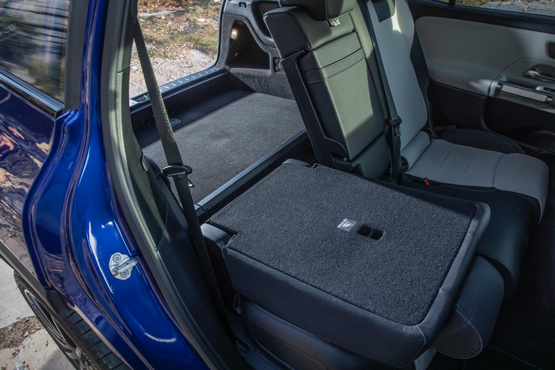 Huge Photo Gallery Will Help You Pick Your Favorite 2020 Mercedes GLB