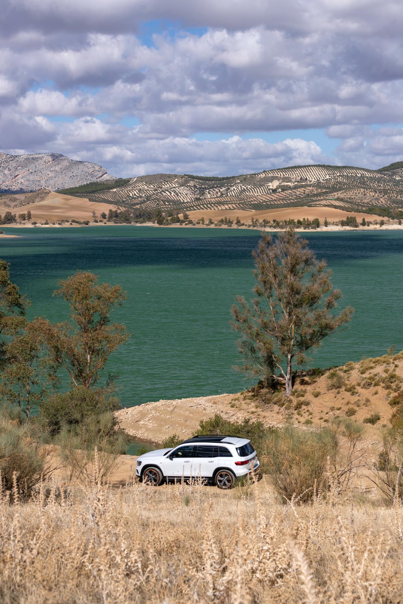 Huge Photo Gallery Will Help You Pick Your Favorite 2020 Mercedes GLB