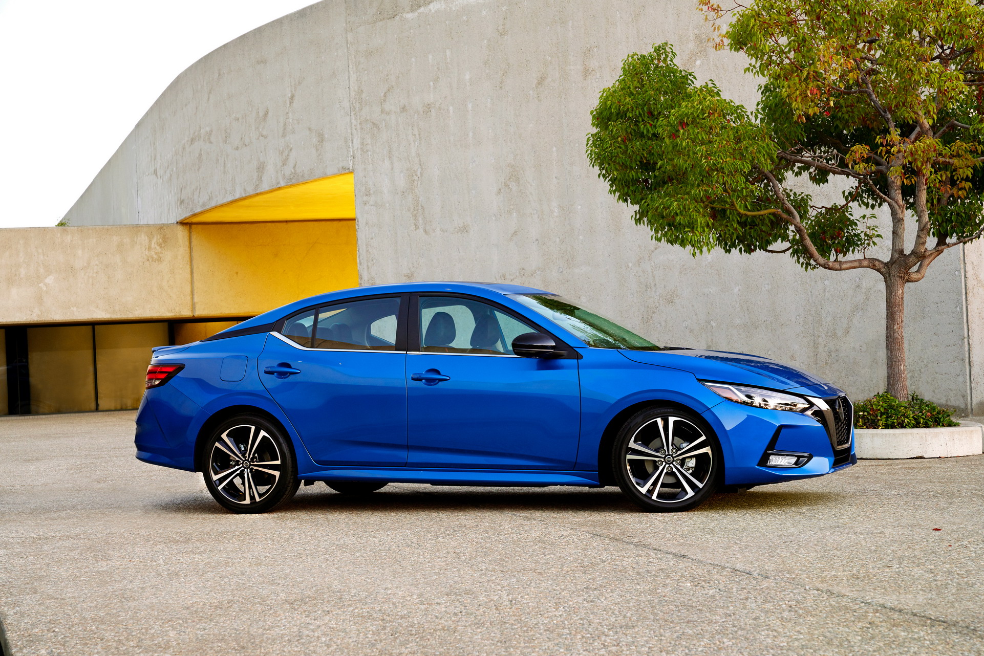 2020 Nissan Sentra Is Low, Wide, Sleek, And More Efficient Than Ever