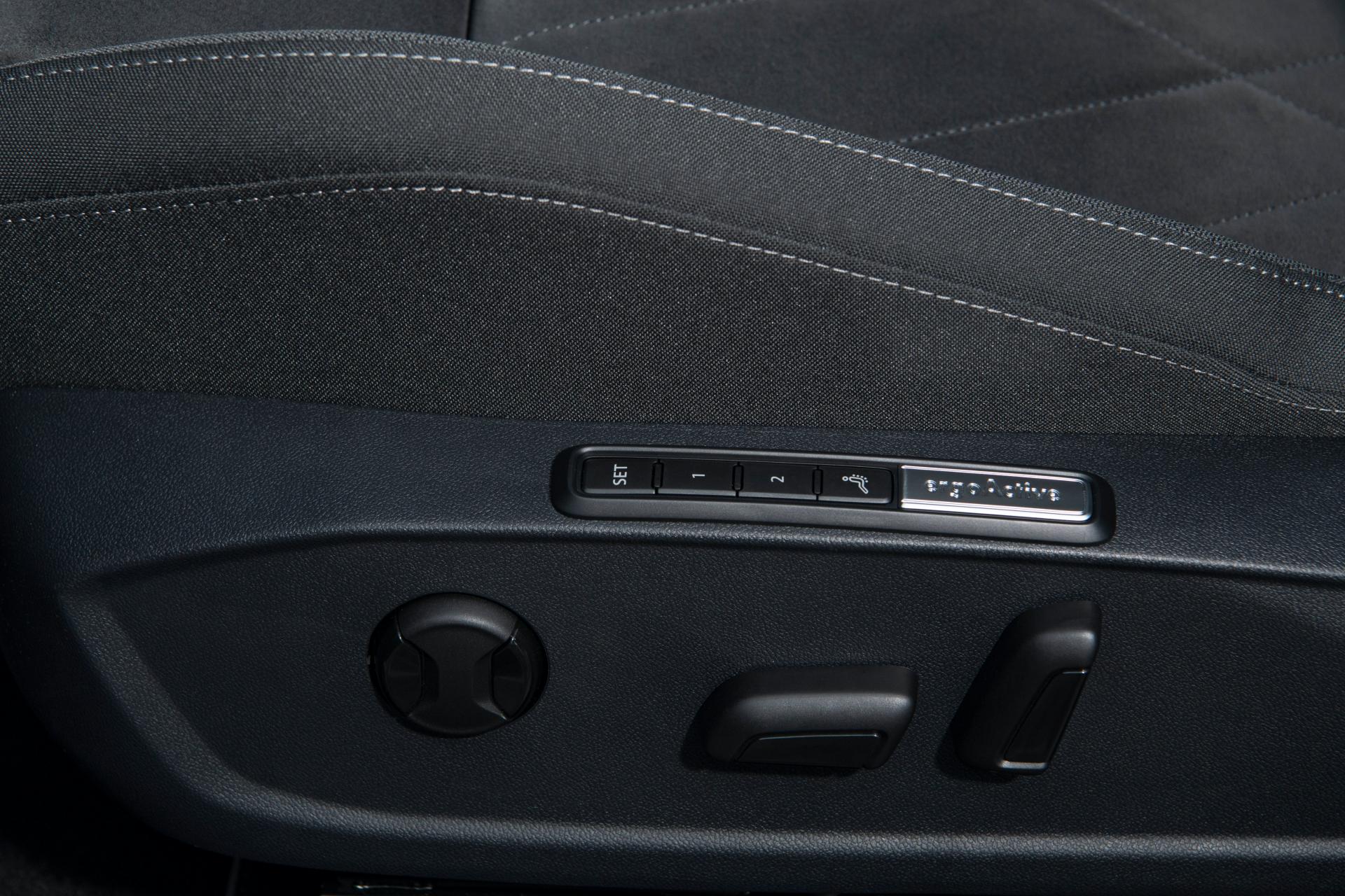 2020 VW Golf Photographed In Great Detail At Media Launch In Portugal