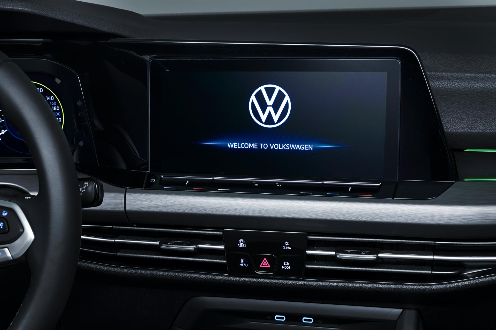 2020 VW Golf Photographed In Great Detail At Media Launch In Portugal