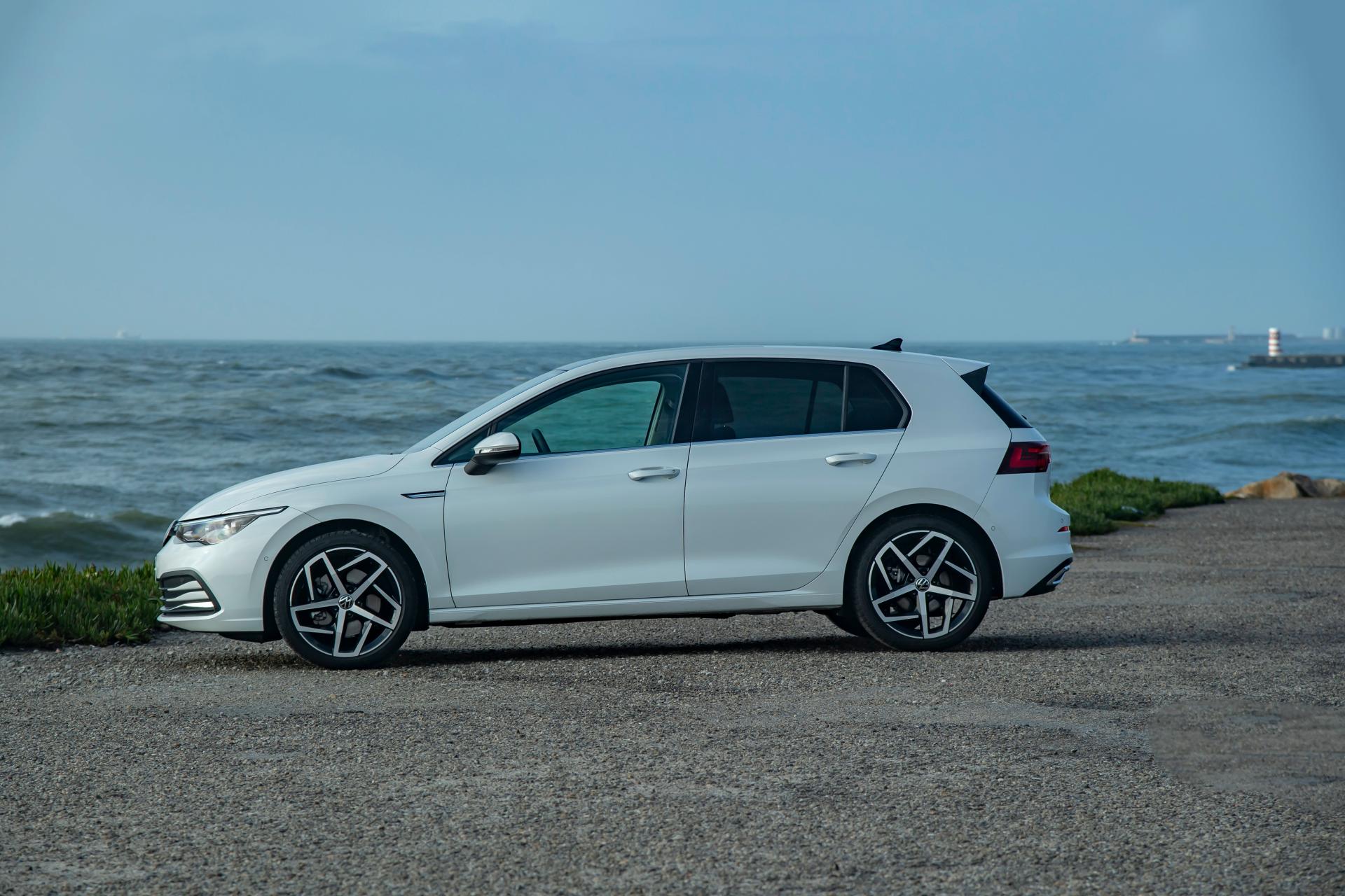 2020 VW Golf Photographed In Great Detail At Media Launch In Portugal
