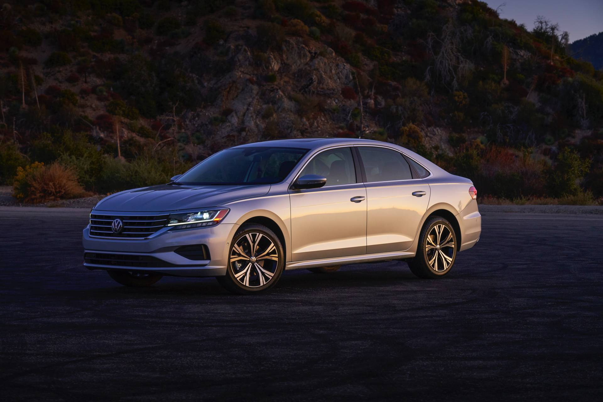 America’s 2020 VW Passat Facelift Reveals What’s New In 61 Photos