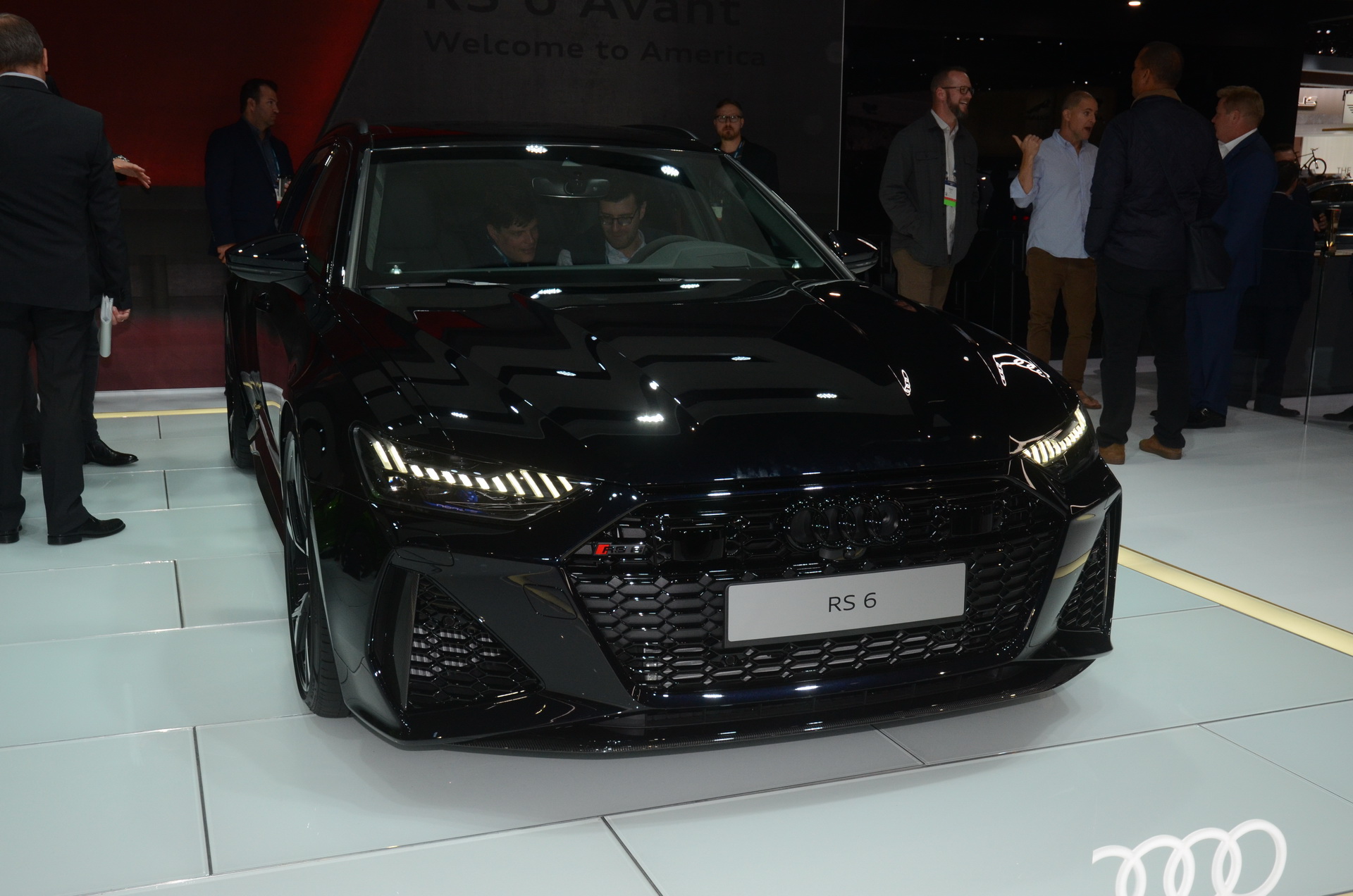 Audi’s RS6 Avant Should Convince You Once And For All That Wagons Can Be Kewl