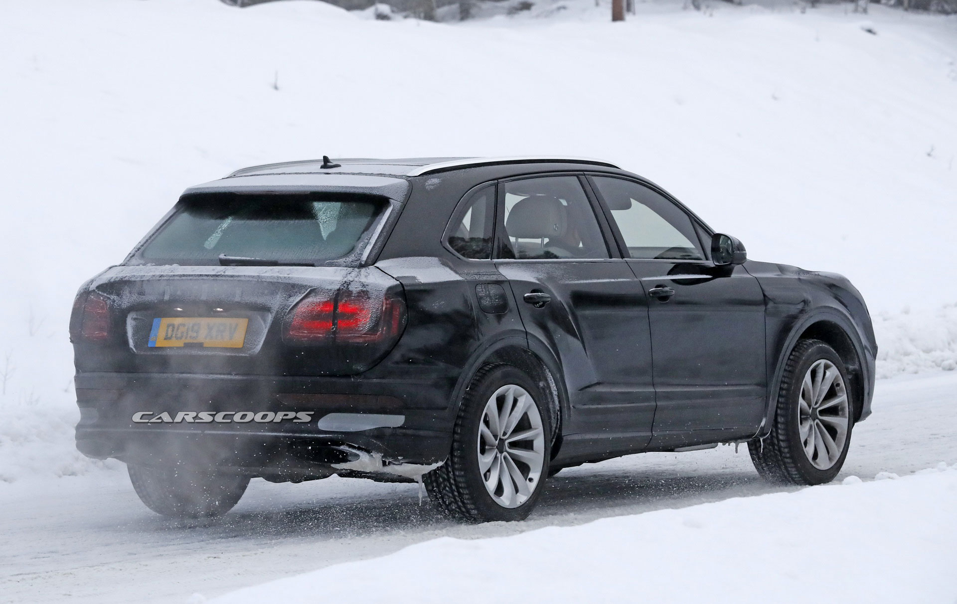 2021 Bentley Bentayga Is All Grown Up And Getting Its First Facelift