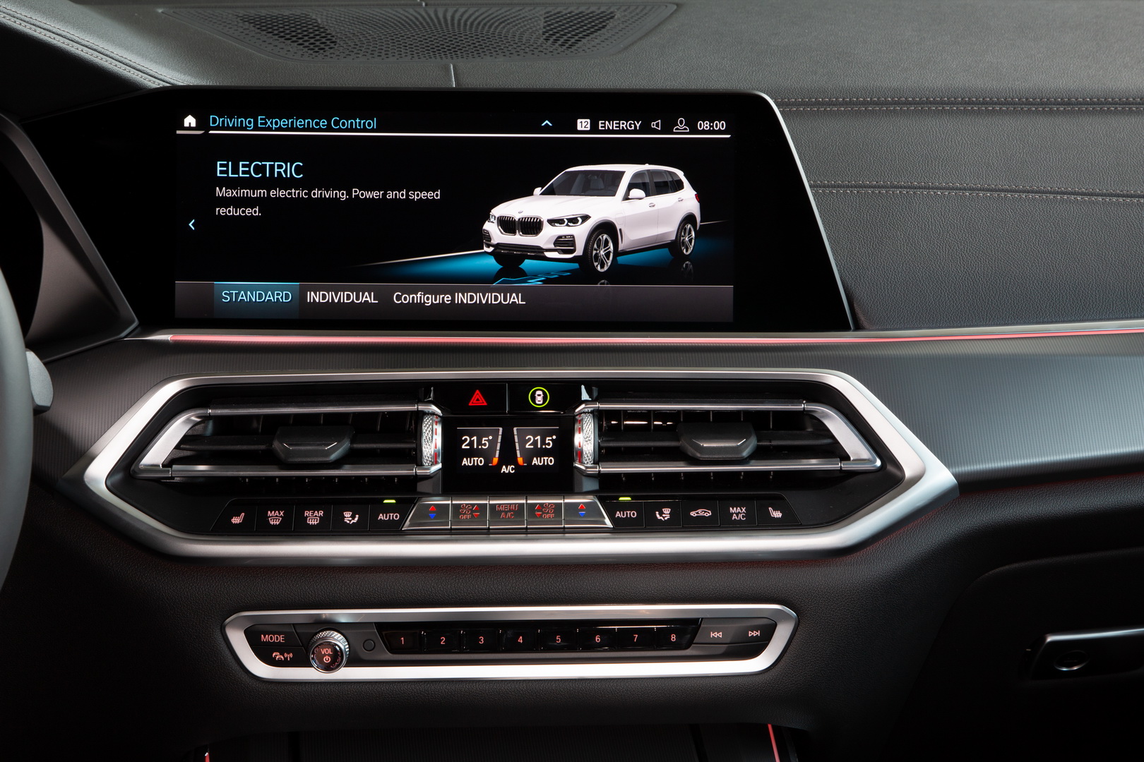 Are 102 Images Enough To Make You Want The BMW X5 xDrive45e?