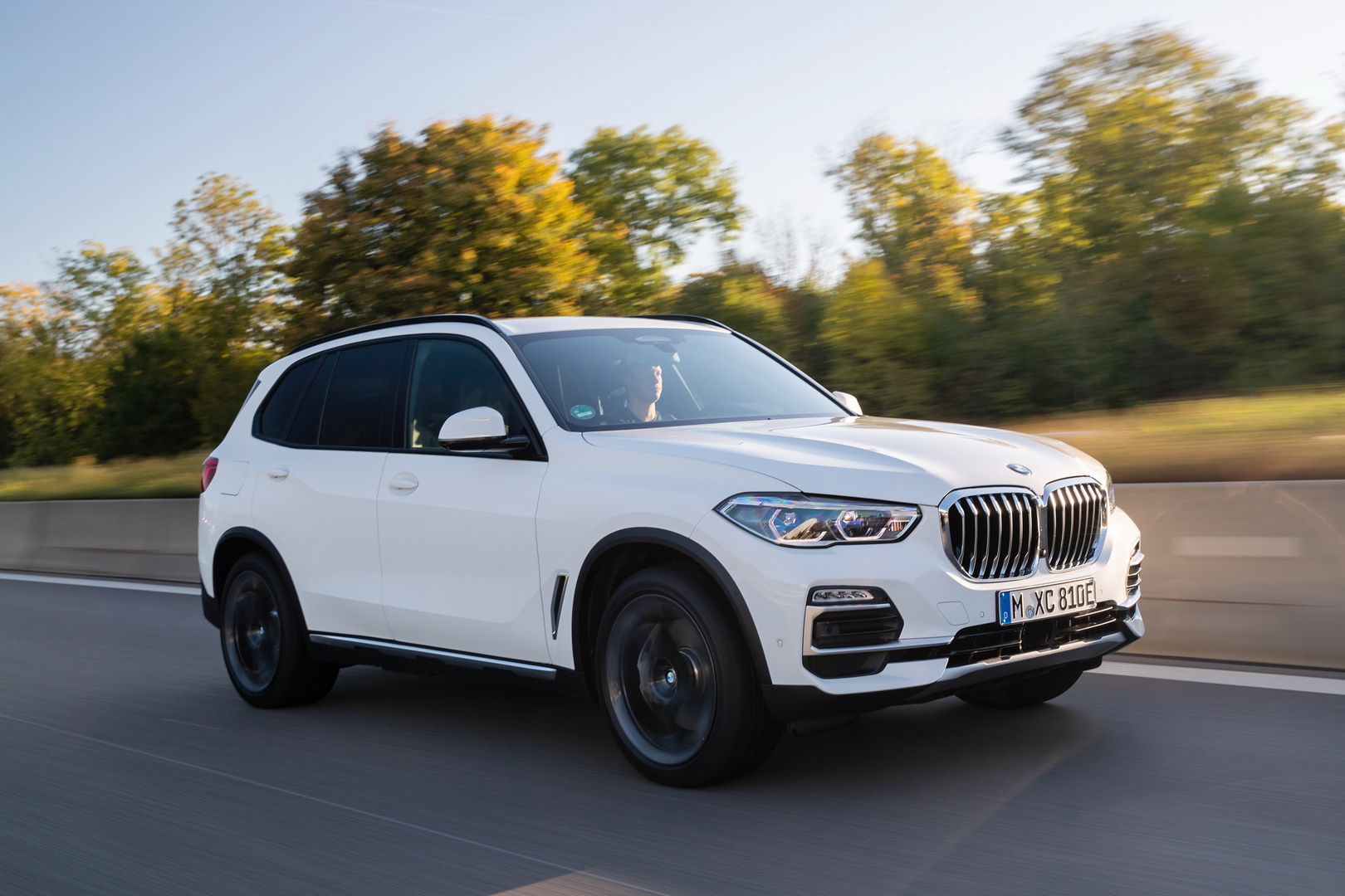Are 102 Images Enough To Make You Want The BMW X5 xDrive45e?