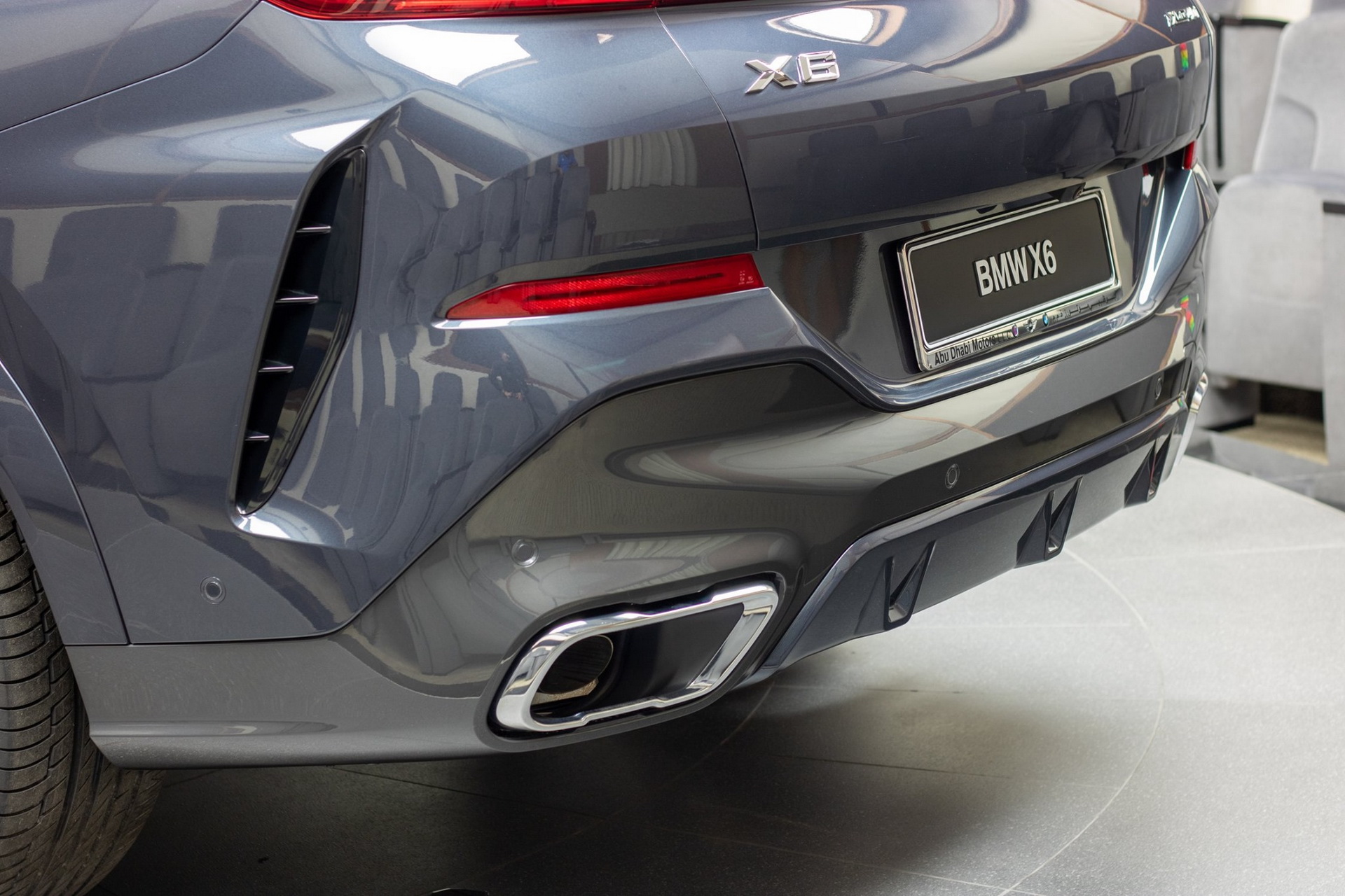 2020 BMW X6 Showcased In Arctic Grey With Black Merino Leather Inside