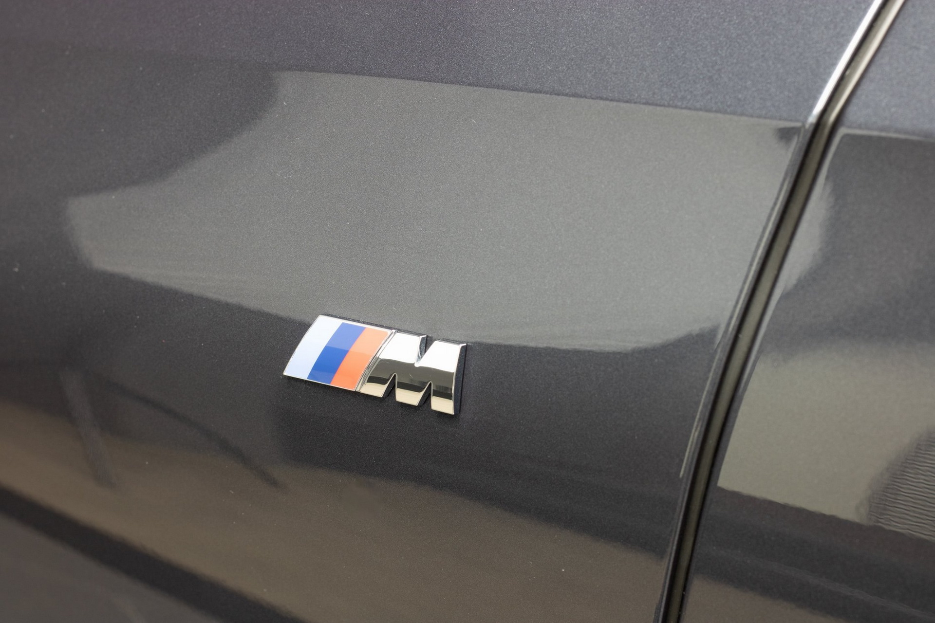 2020 BMW X6 Showcased In Arctic Grey With Black Merino Leather Inside