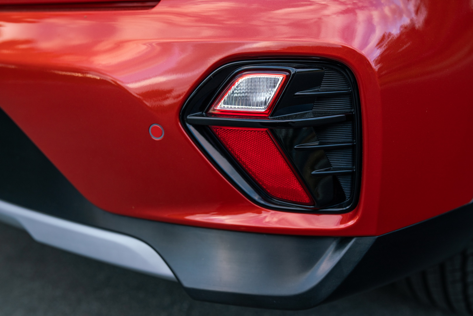 2020 Kia Niro Hybrid Goes Under The Knife, Adds New Tech