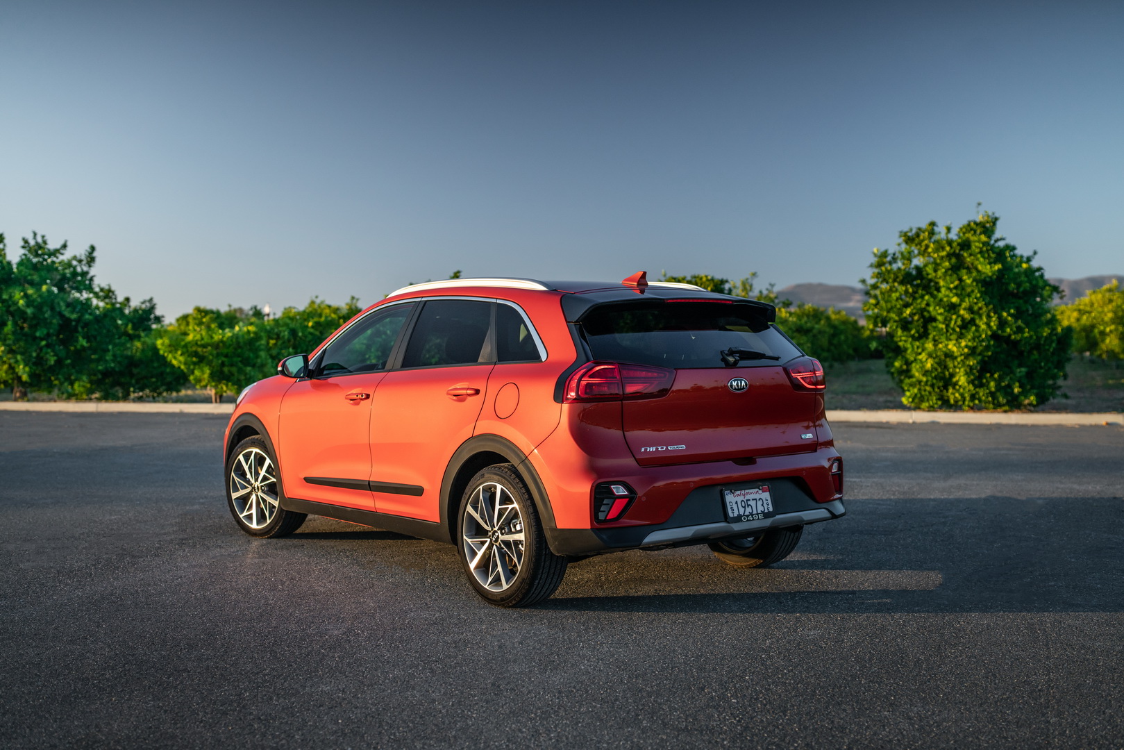 2020 Kia Niro Hybrid Goes Under The Knife, Adds New Tech