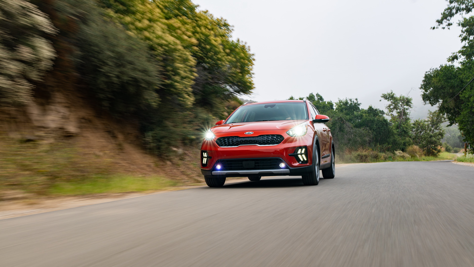 2020 Kia Niro Hybrid Goes Under The Knife, Adds New Tech