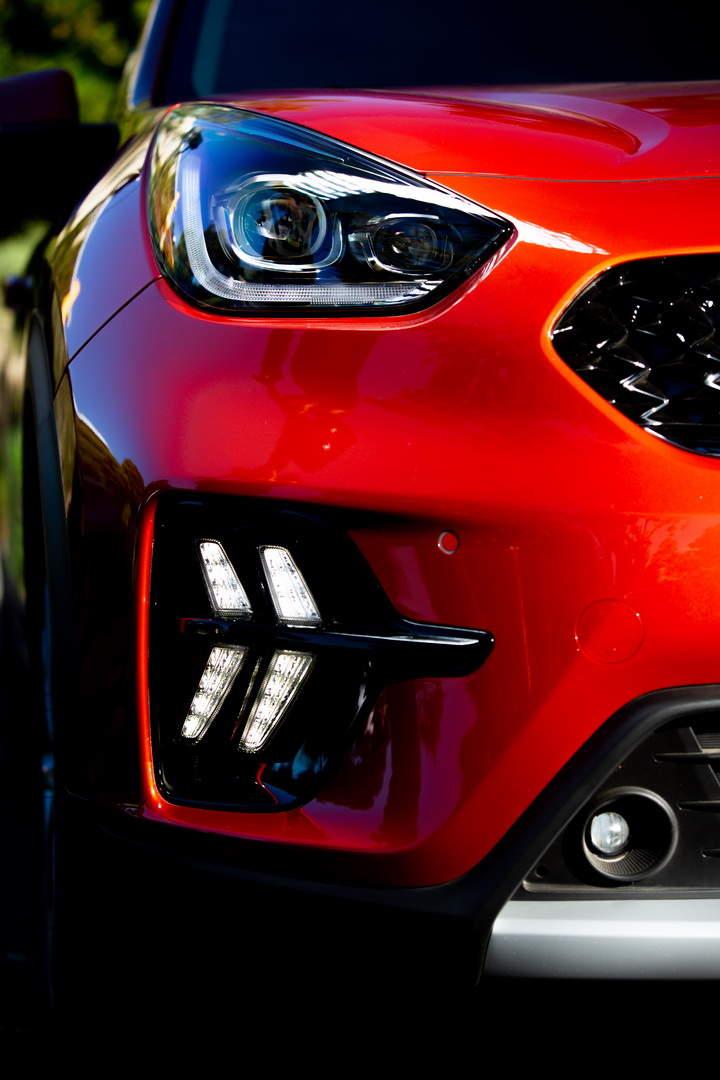 2020 Kia Niro Hybrid Goes Under The Knife, Adds New Tech