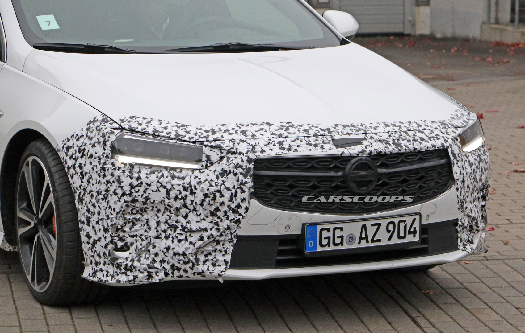 PSA Freshens Up The Opel Insignia, GM Platform Is Still On Deck