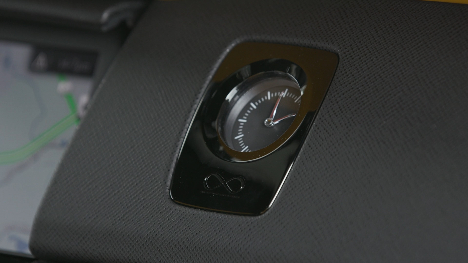 2020 Rolls-Royce Cullinan Black Badge Joins The Dark Side With More Power