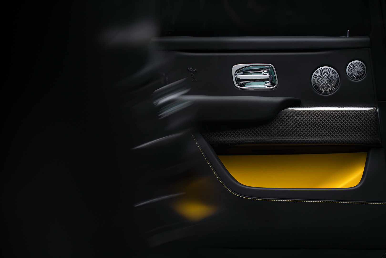 2020 Rolls-Royce Cullinan Black Badge Joins The Dark Side With More Power