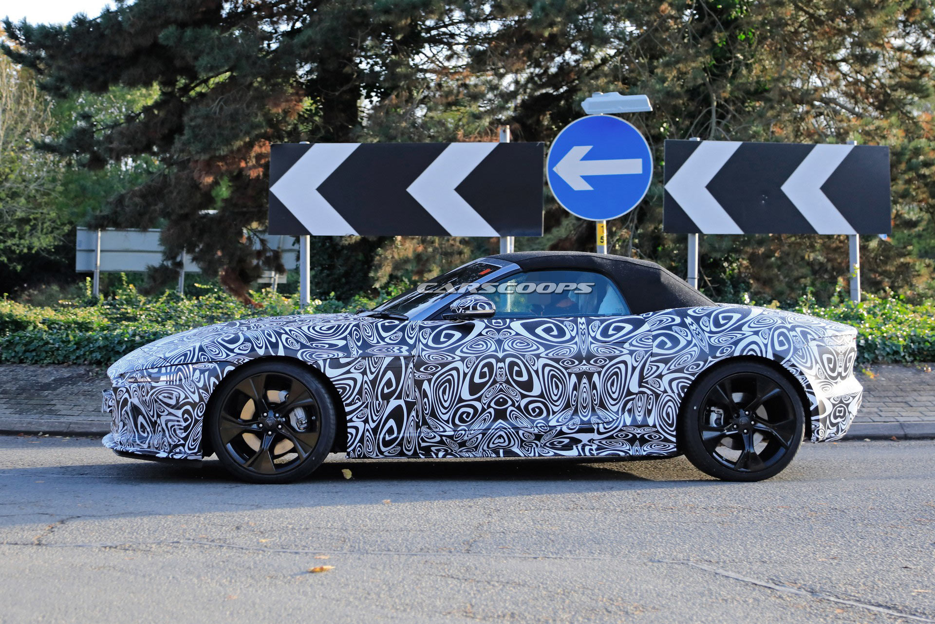 Jaguar Confirms New F-Type Facelift Debut For December 2