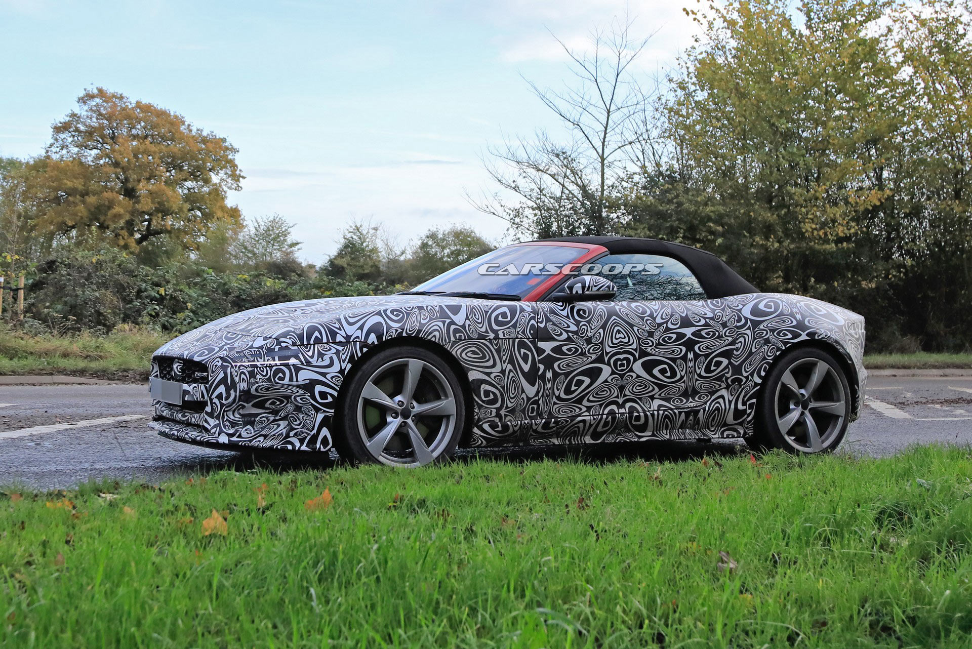 Jaguar Confirms New F-Type Facelift Debut For December 2