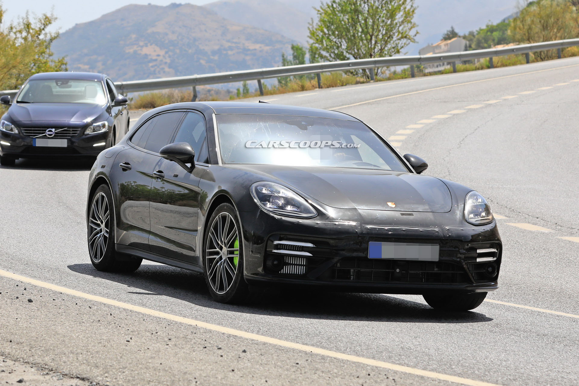 2021 Porsche Panamera Sport Turismo Spied Too, Has A 992 Vibe About It