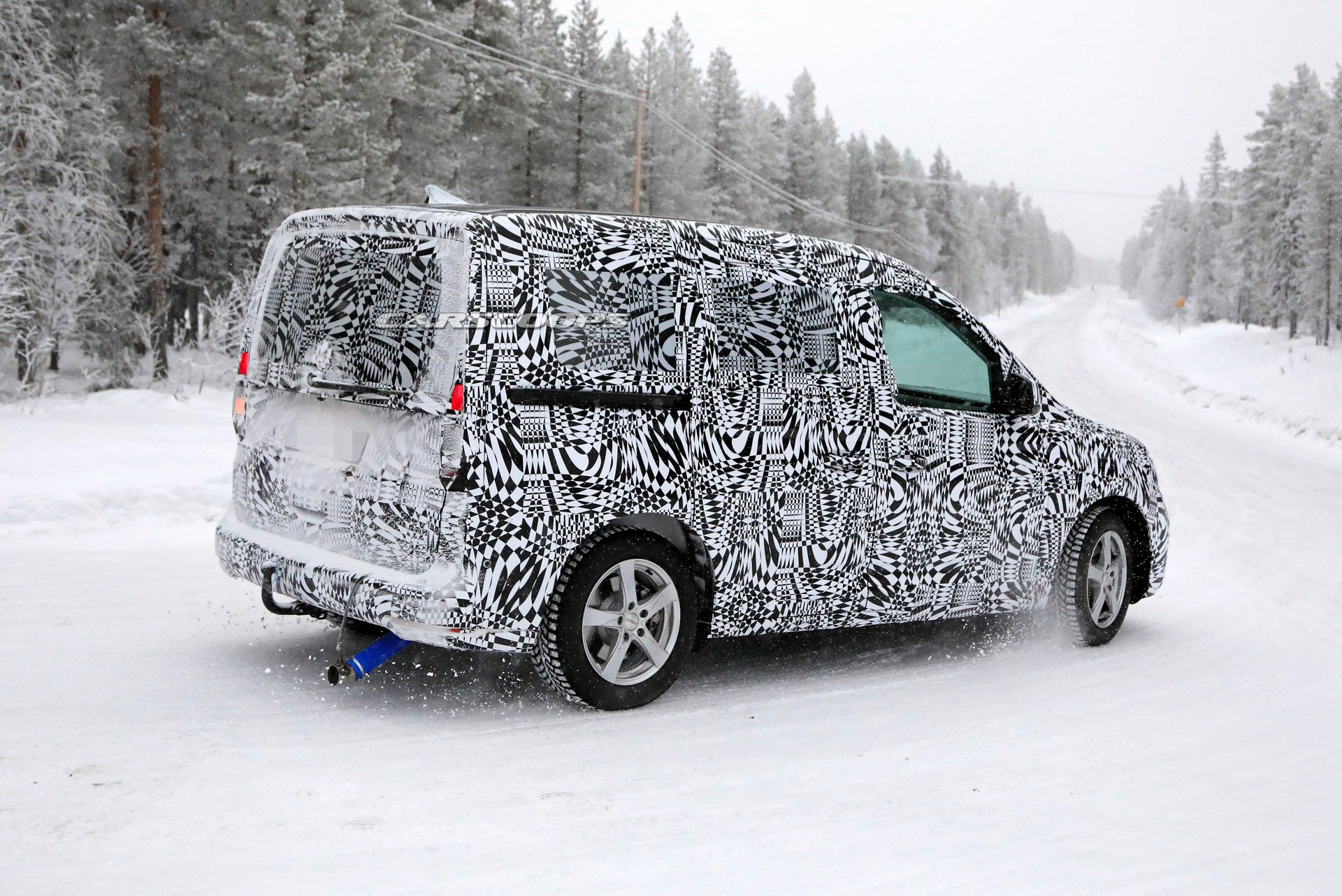 New VW Caddy Previewed In More Realistic Sketches Ahead Of February Debut