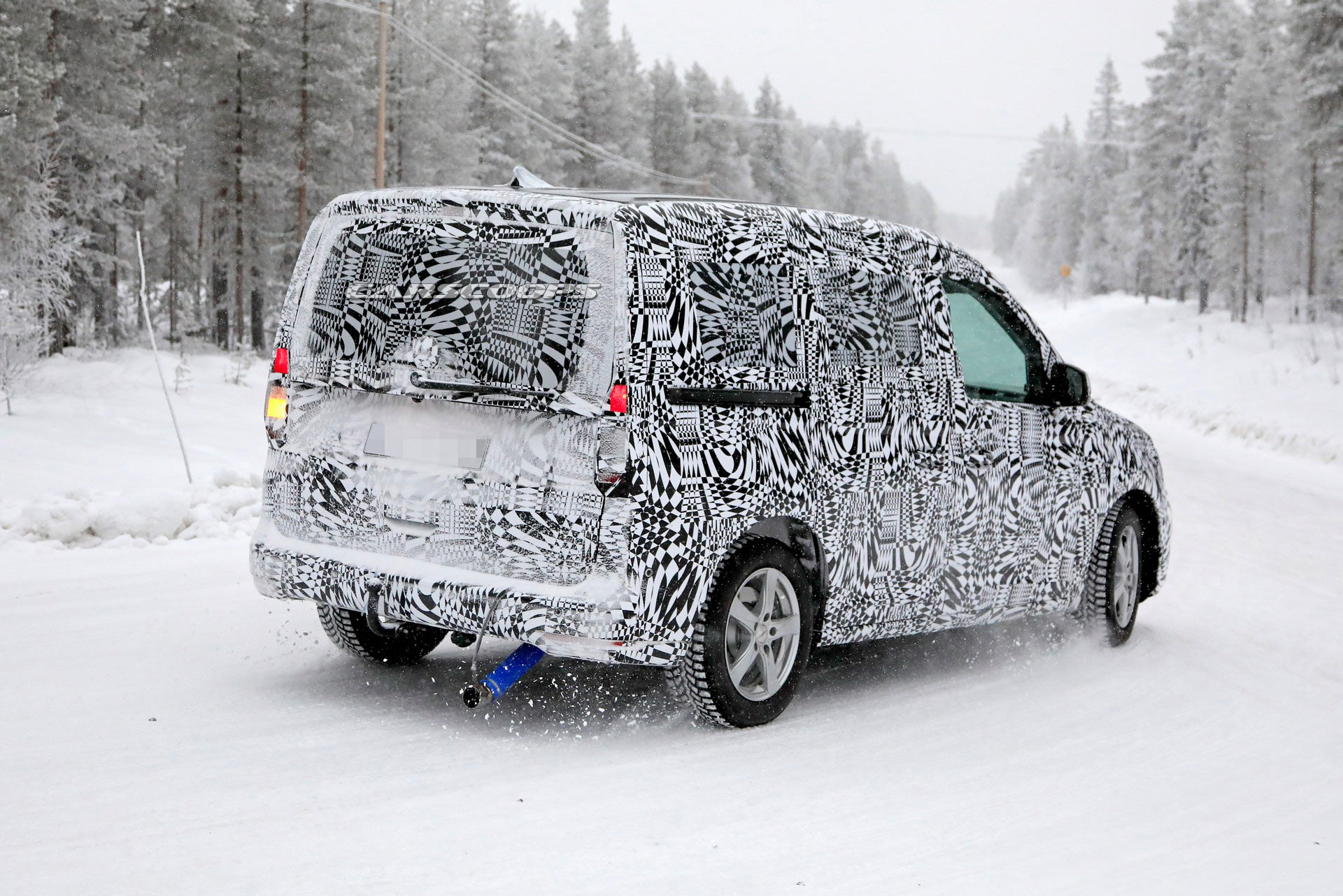 New VW Caddy Previewed In More Realistic Sketches Ahead Of February Debut
