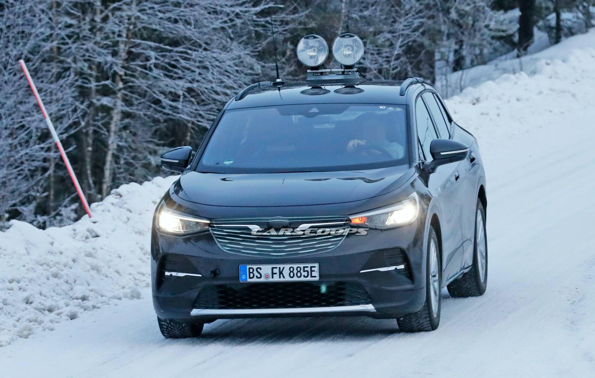 VW Cheekily Tries To Hide 2021 ID.4 Electric Crossover As An… Opel