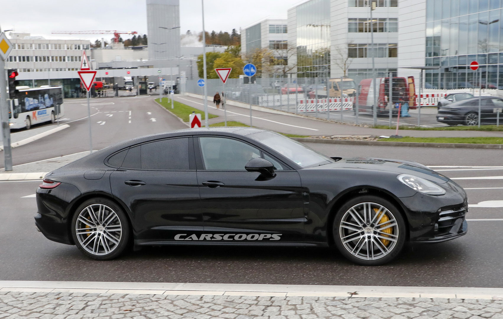 2021 Porsche Panamera Sport Turismo Spied Too, Has A 992 Vibe About It