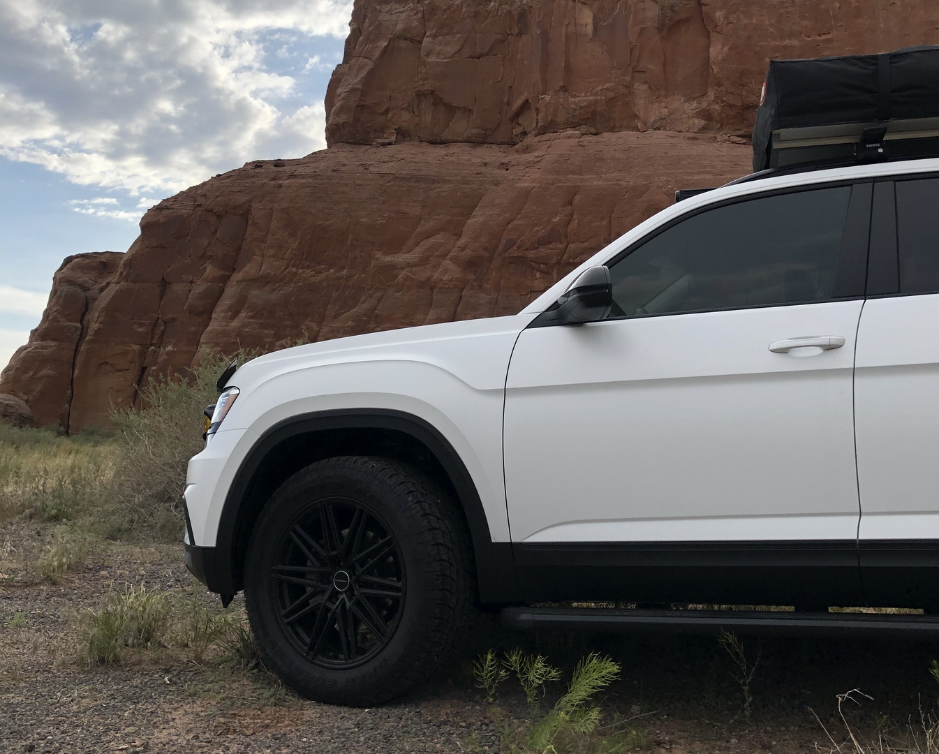 VW Rocks SEMA With Three Atlas Concepts, Tuned Jetta GLI