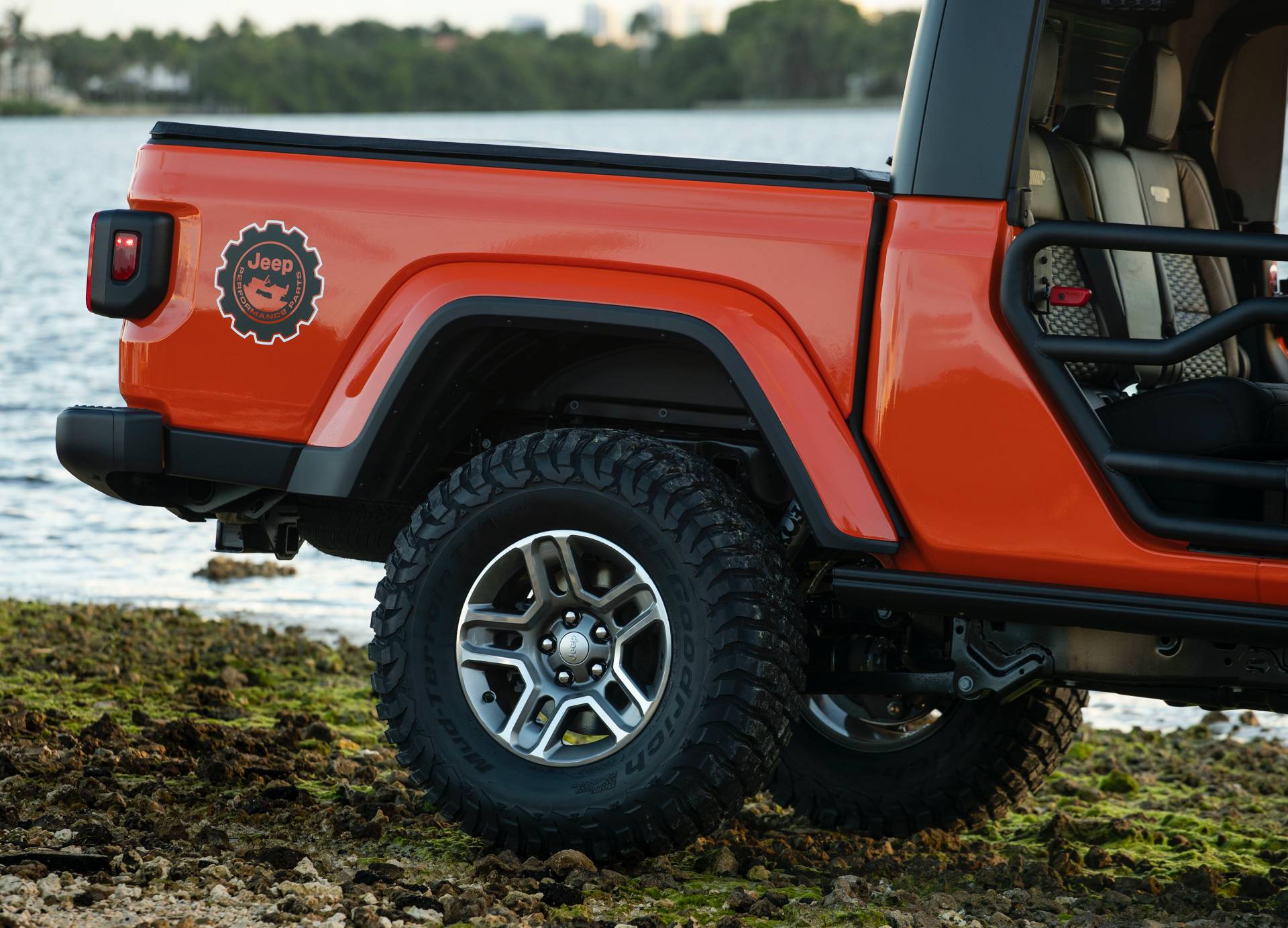 2020 Jeep Wrangler And Gladiator “Three O Five” Editions Are For Miami Only