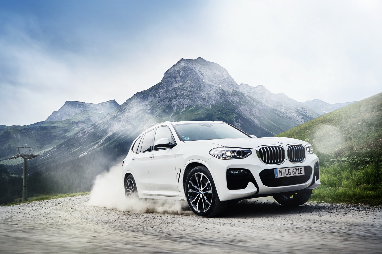 2020 BMW X3 Goes Down The Plug-In Hybrid Route With New xDrive30e