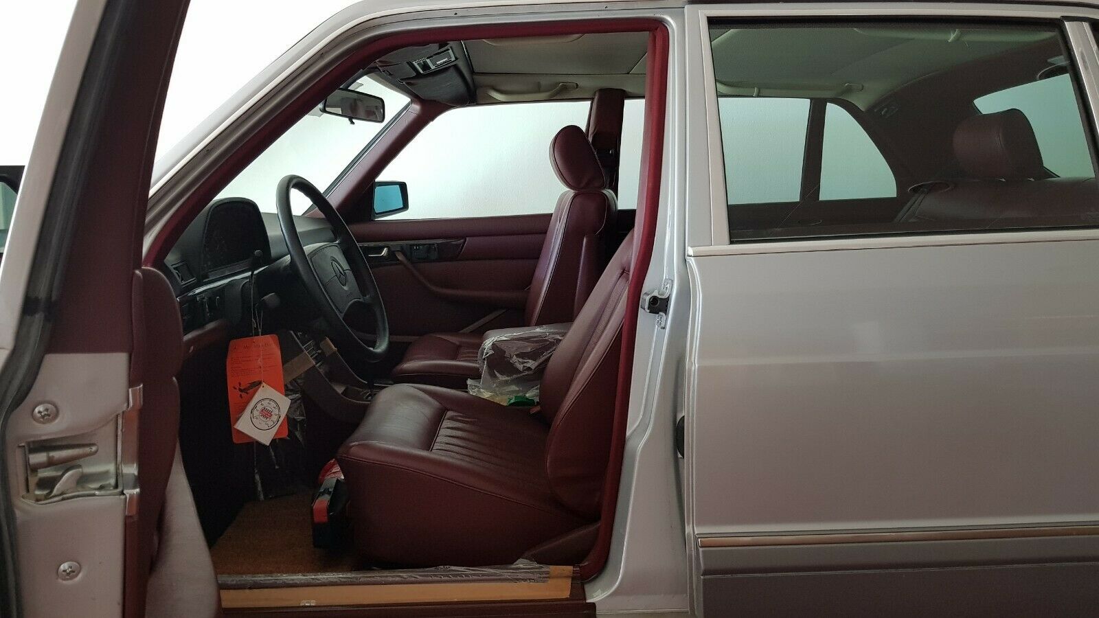 Brand New 1986 Mercedes 560 SEL Is A 33-Year-Old, And $170K, Time Capsule