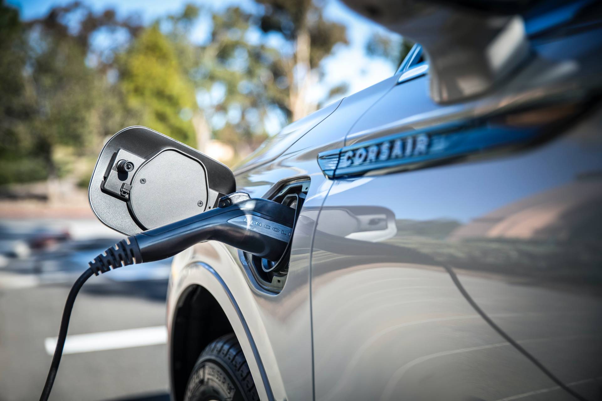 2021 Lincoln Corsair Grand Touring PHEV Has e-AWD, 266 HP And 25 Miles Electric Range