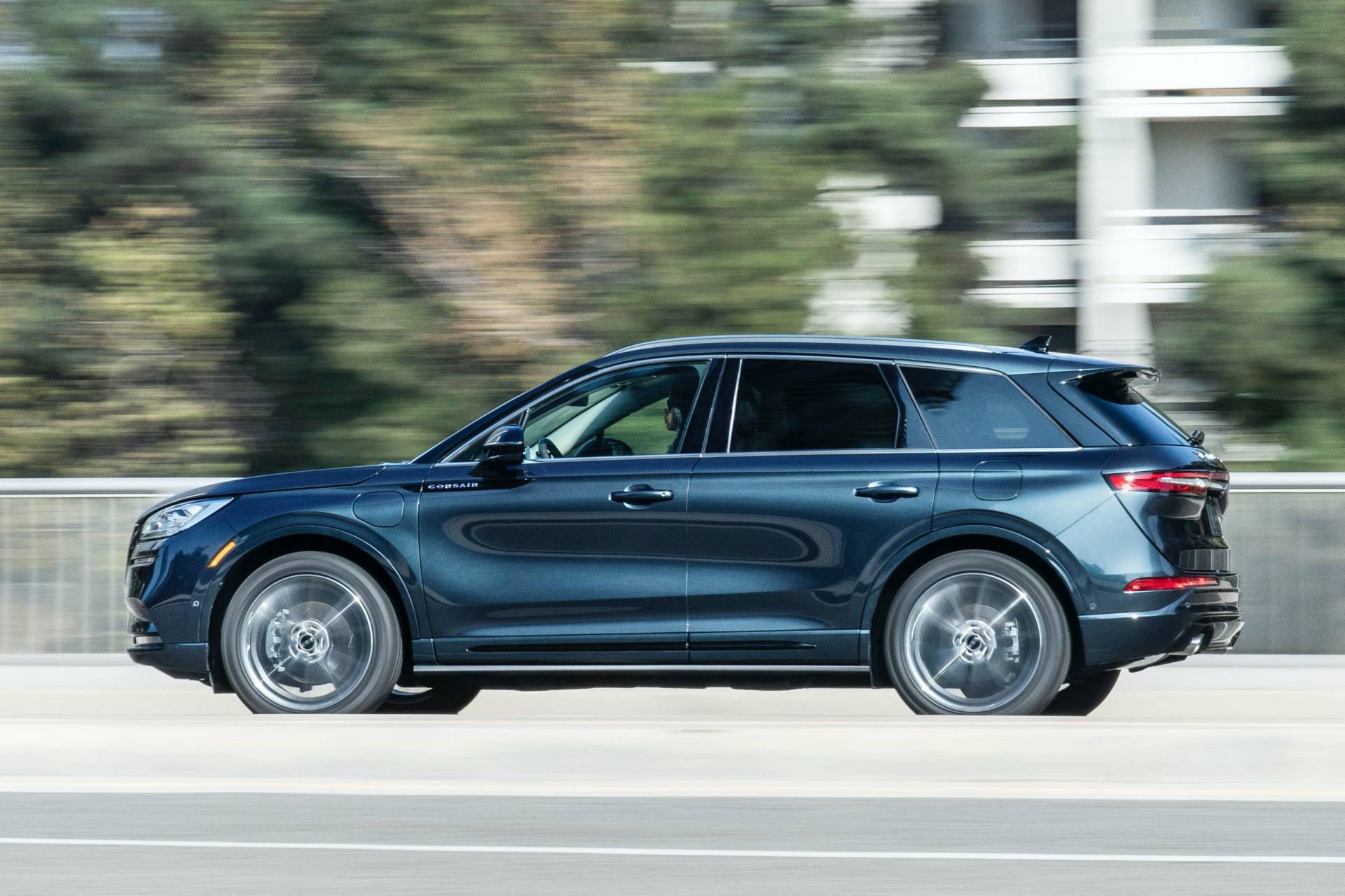 2021 Lincoln Corsair Grand Touring PHEV Has e-AWD, 266 HP And 25 Miles Electric Range