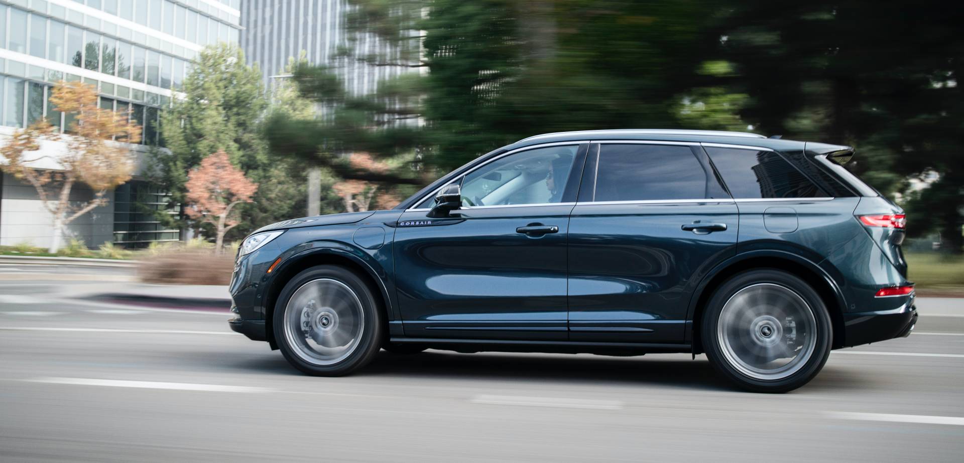 2021 Lincoln Corsair Grand Touring PHEV Has e-AWD, 266 HP And 25 Miles Electric Range