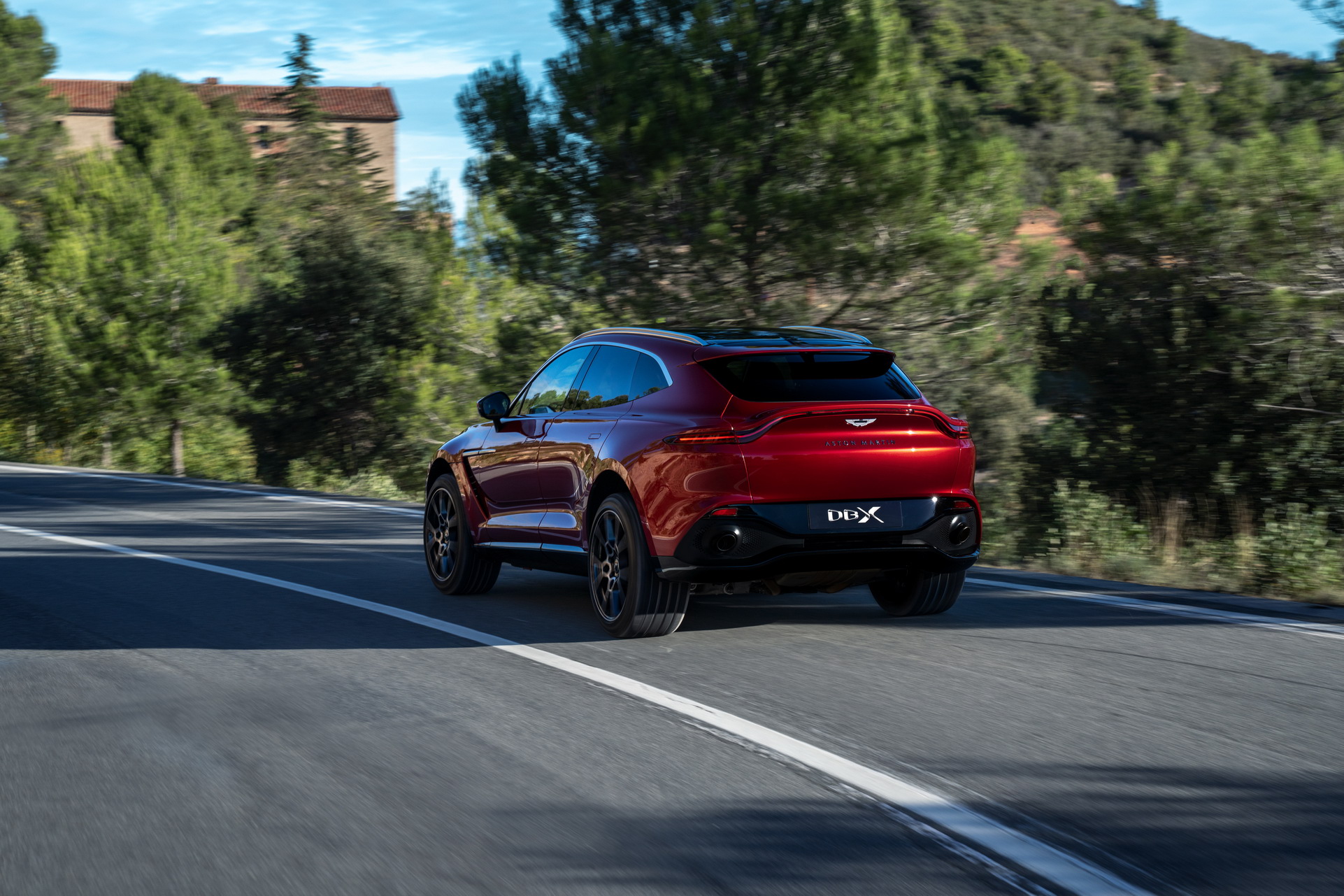 The Stunning 2020 Aston Martin DBX Is A Sexy Utility Vehicle With 542 HP
