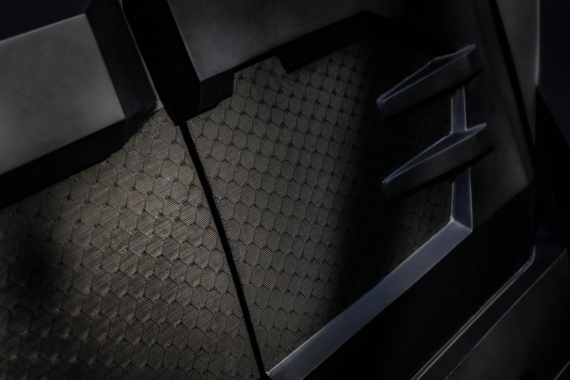 Dartz Prombron Black Stallion: A Hummer H2 With An Attitude – And A $330k Price Tag