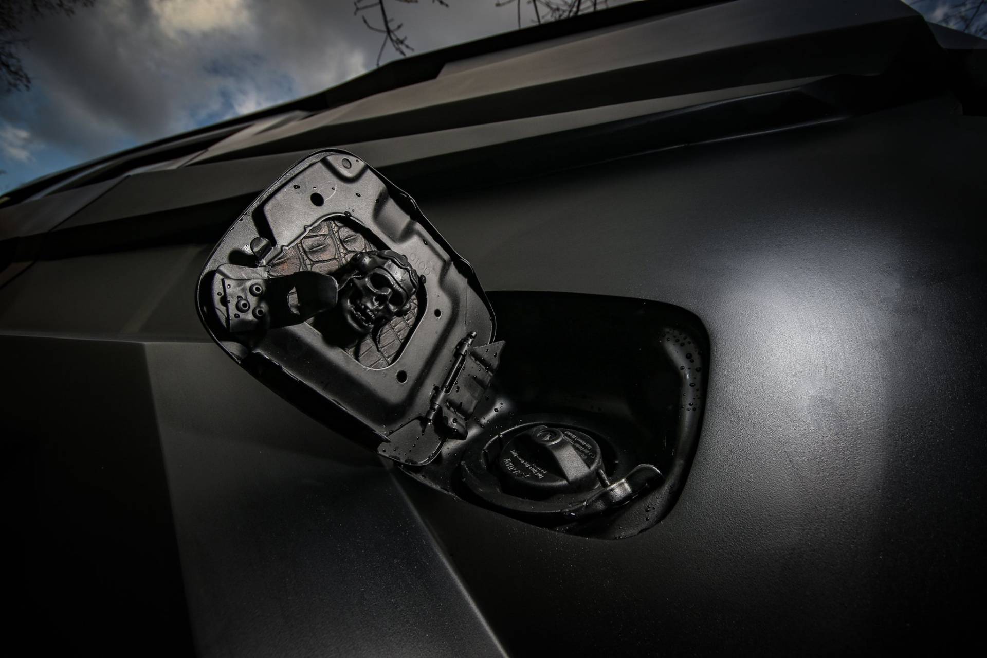 Dartz Prombron Black Stallion: A Hummer H2 With An Attitude – And A $330k Price Tag