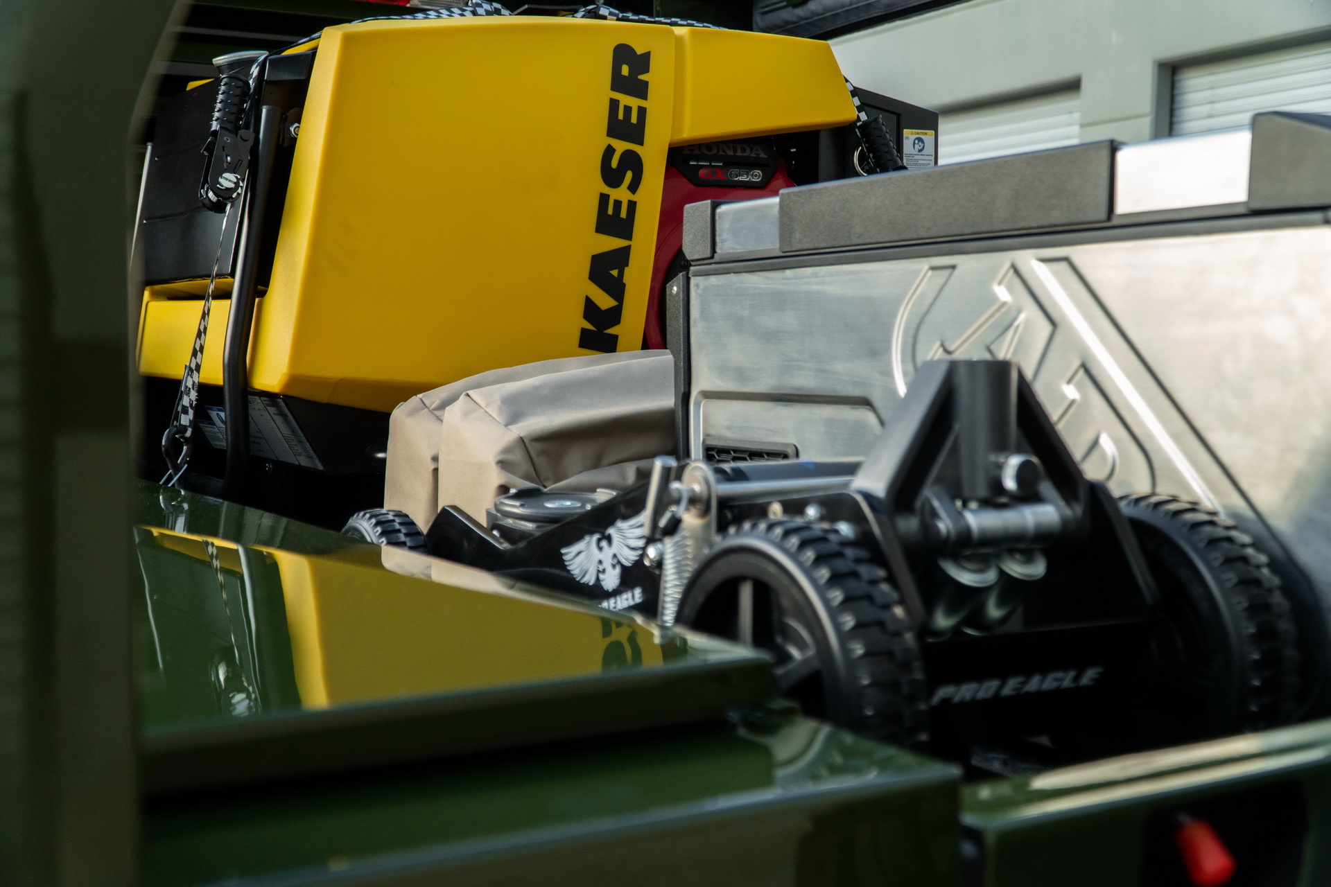 Ford ‘Baja Forged’ Super Duty By LGE-CTS Is Ready To Save Raptors In Distress